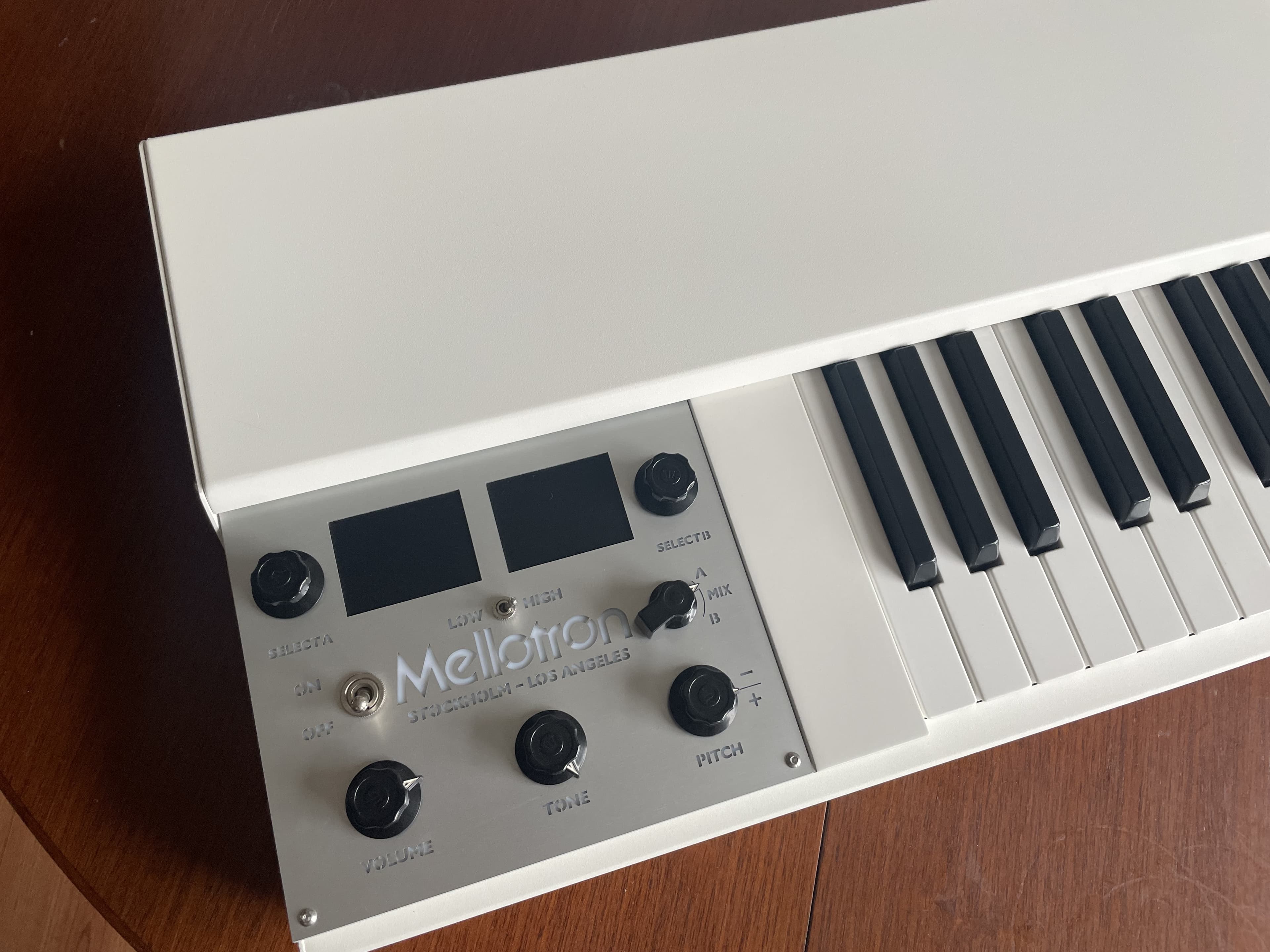 Mellotron M4000D Mini Blanc Neuf