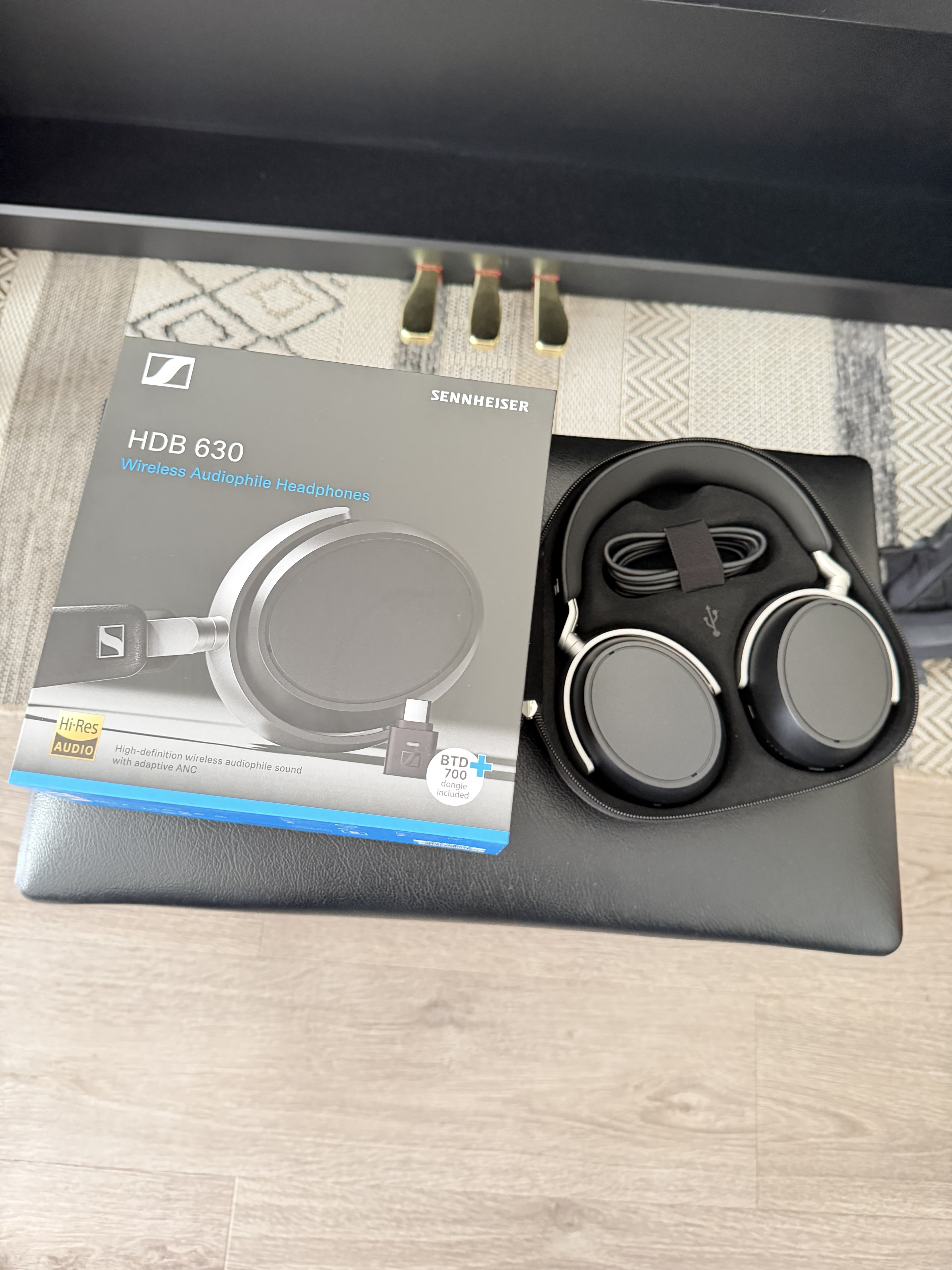 Vends casque Sennheiser HDB 630 Bluetooth ANC, complet, quasi neuf