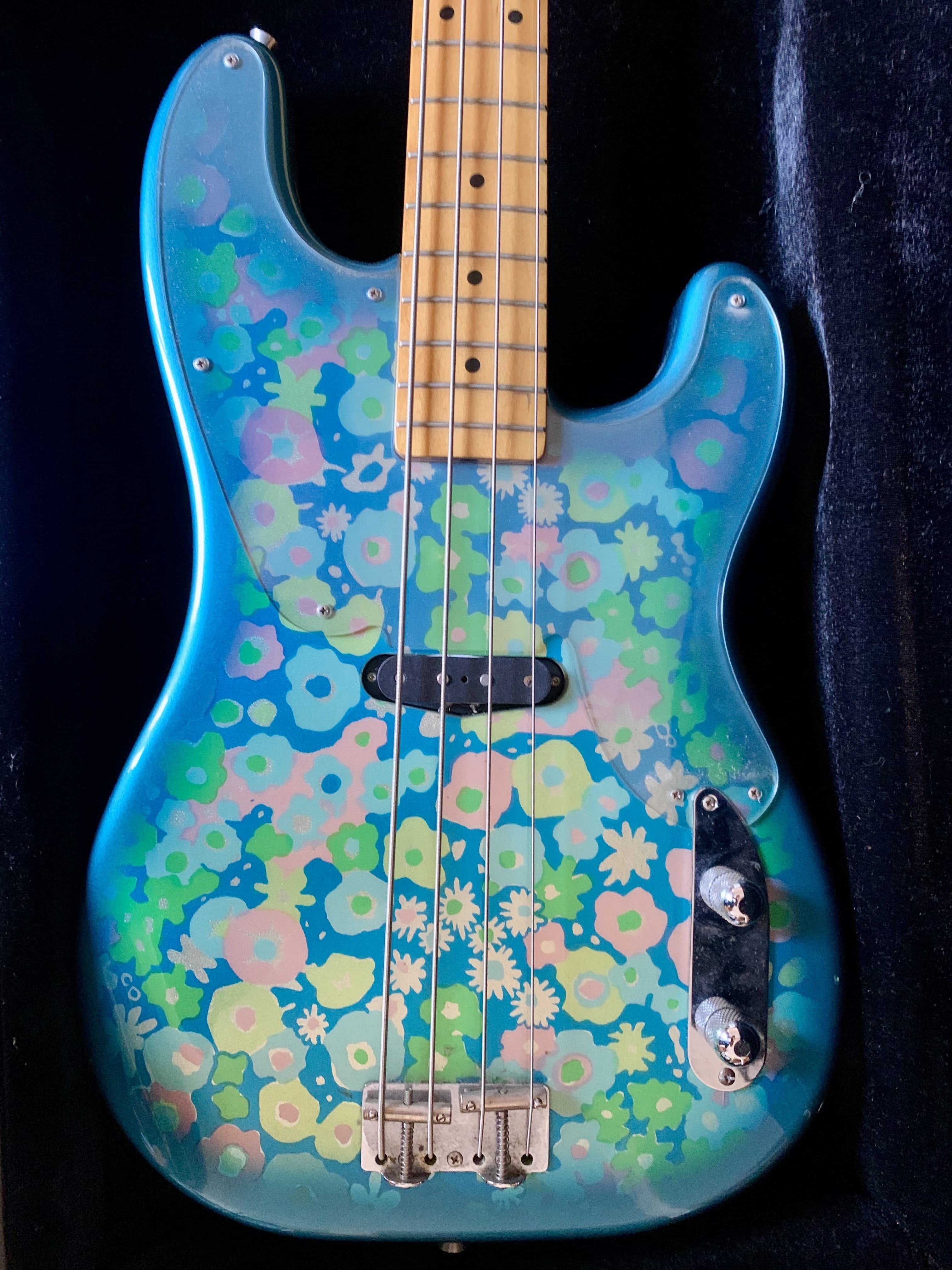 Fender Precision Bass '54 Reissue "Blue Flower" Crafted in Japan