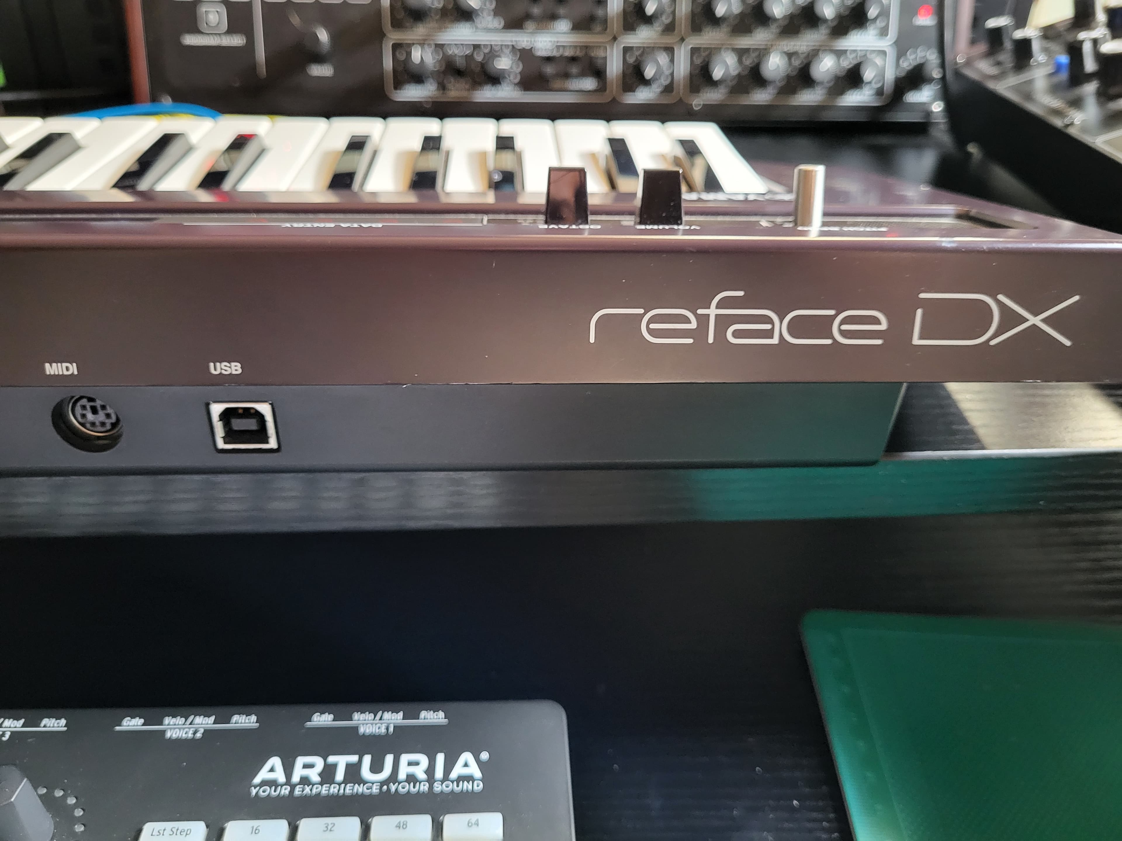 Vends Yamaha Reface DX