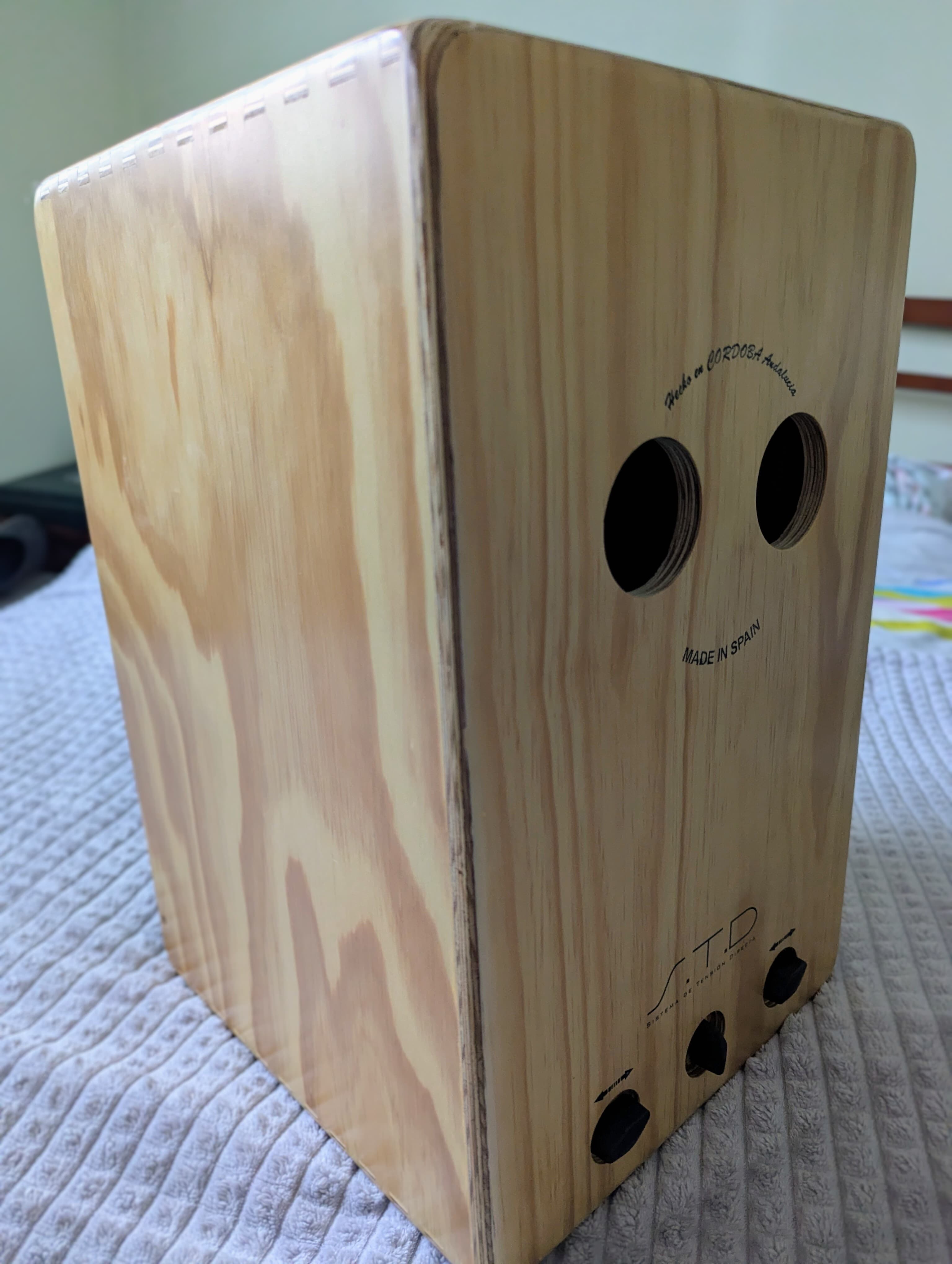 Cajon J.Leiva