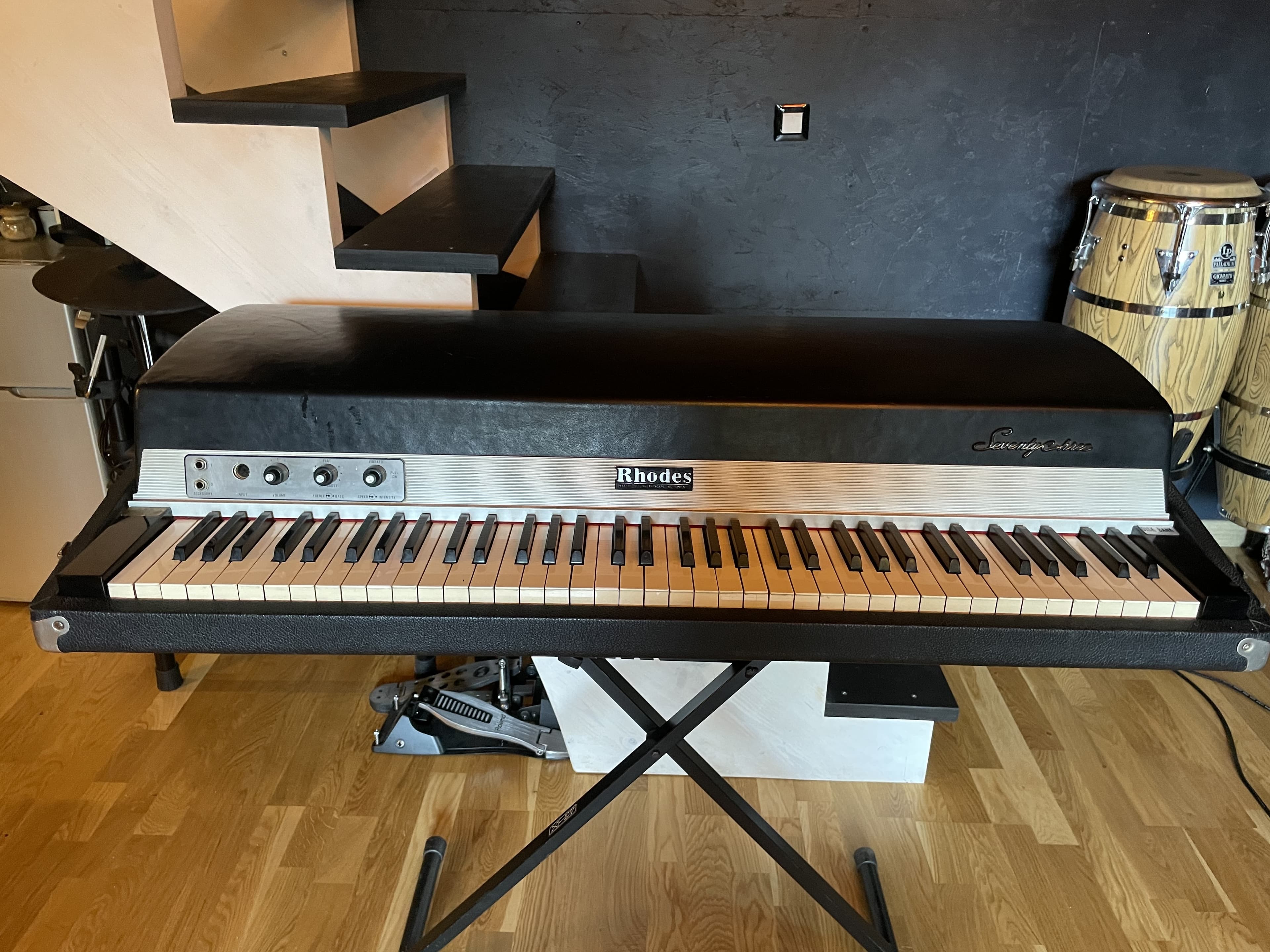 Vends Rhodes Mark I Suitcase 73 de 1975