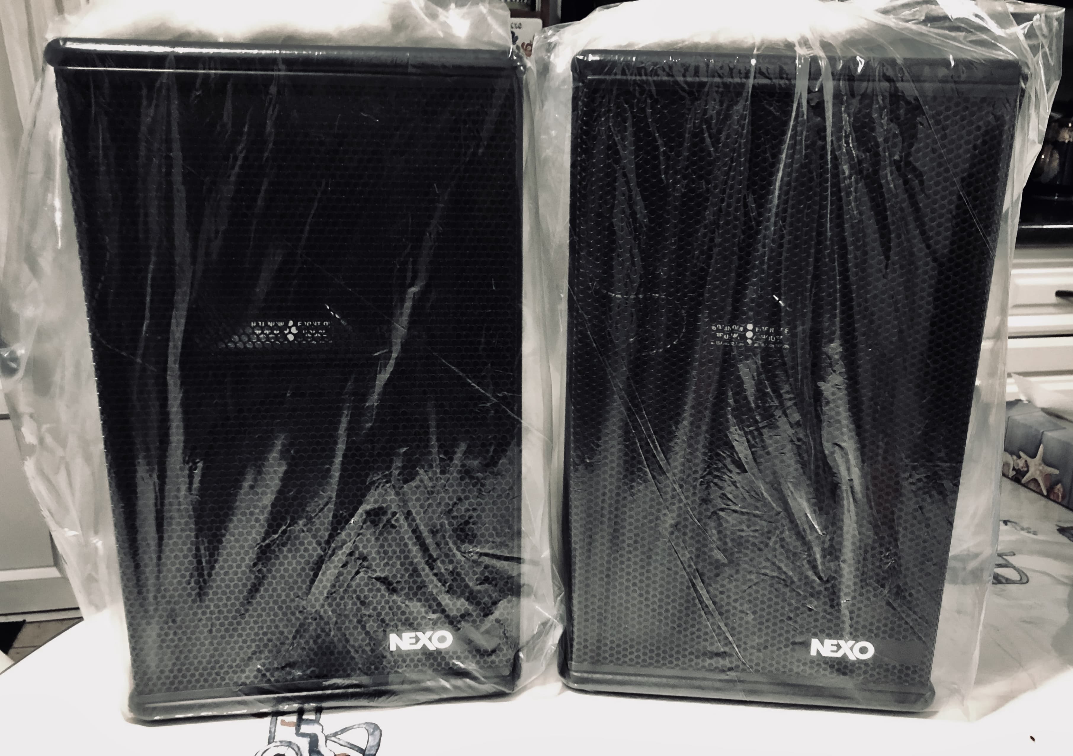 NEXO PS8 état Neuf