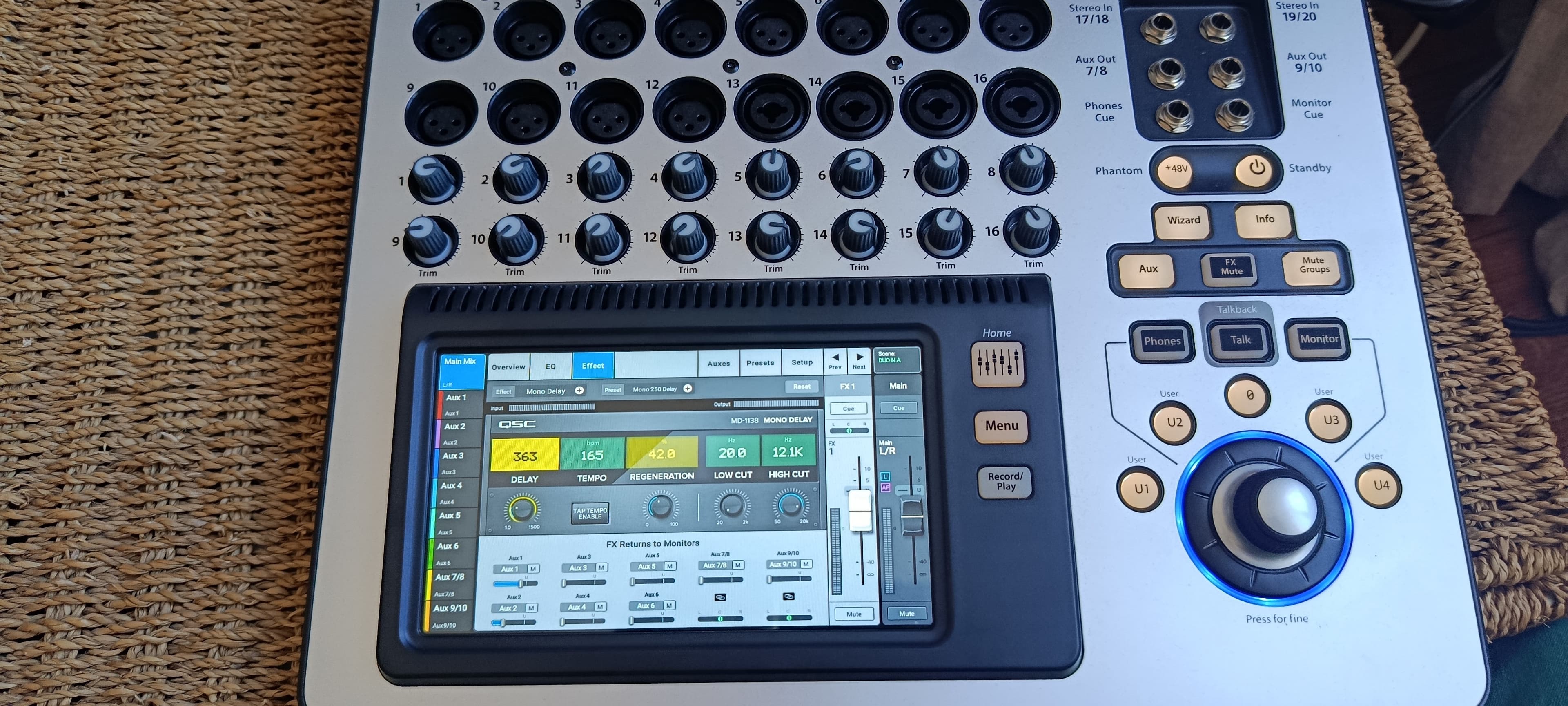 Vends table mixage qsc touchmix q16