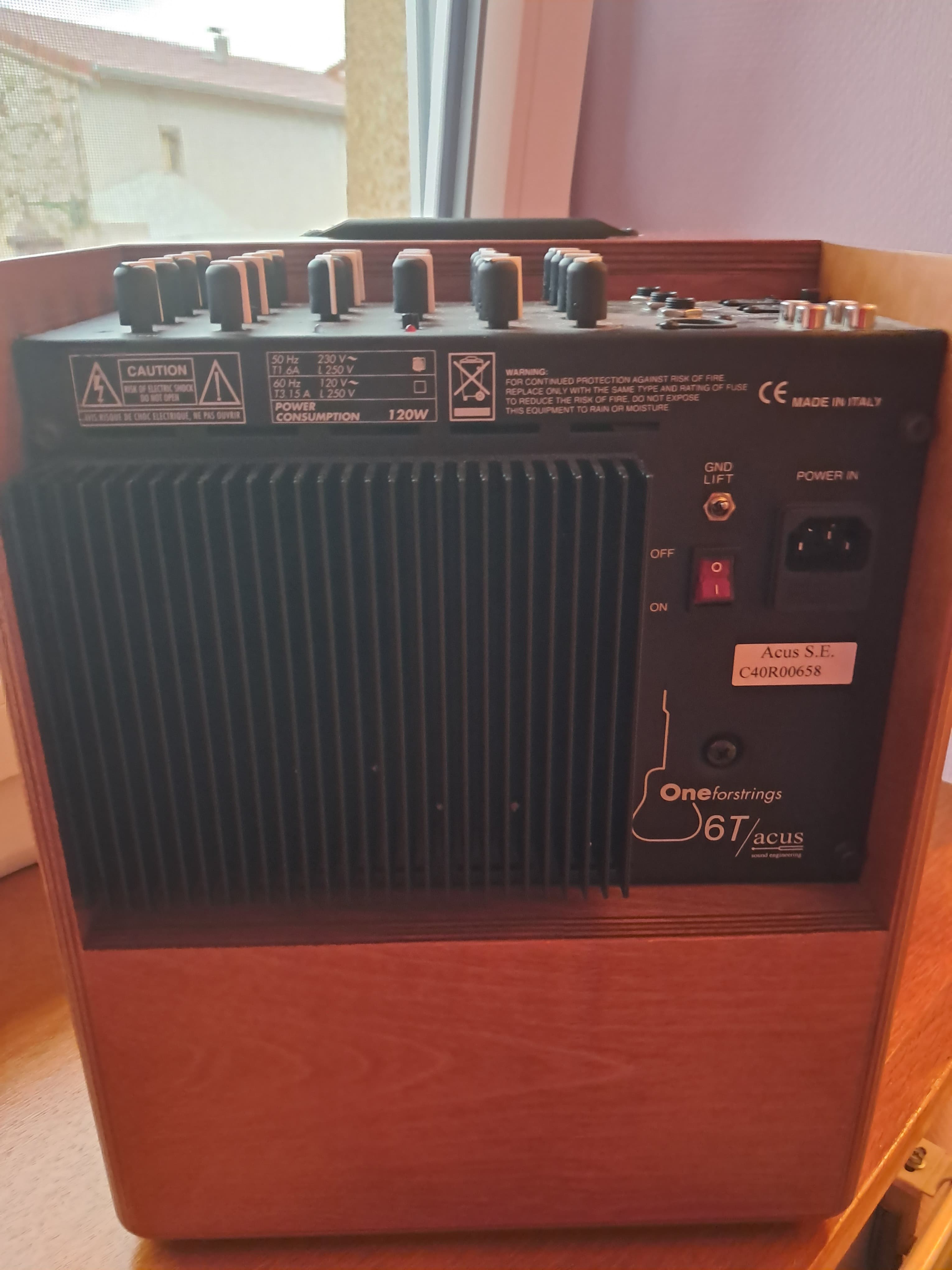 Vds Ampli Acus Oneforstrings 6T