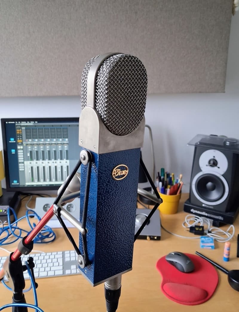Micro BlueBerry Blue Microphones