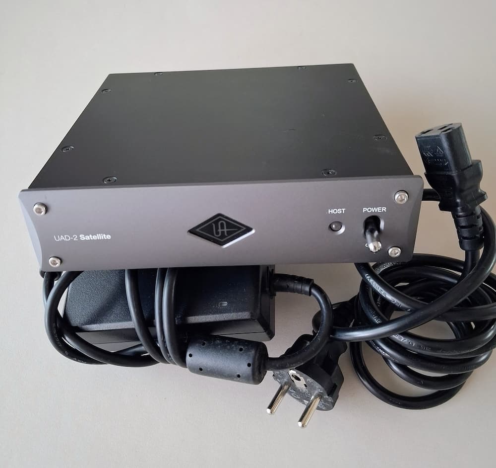 UAD-2 Satellite Thunderbolt 3 - OCTO Core