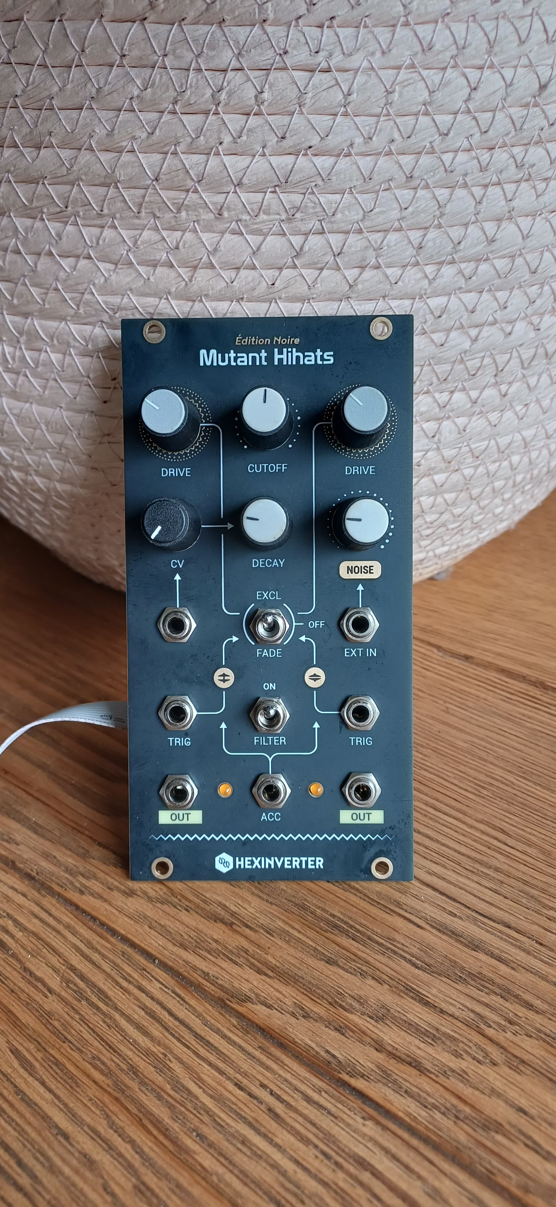 Hex inverter mutant hihats