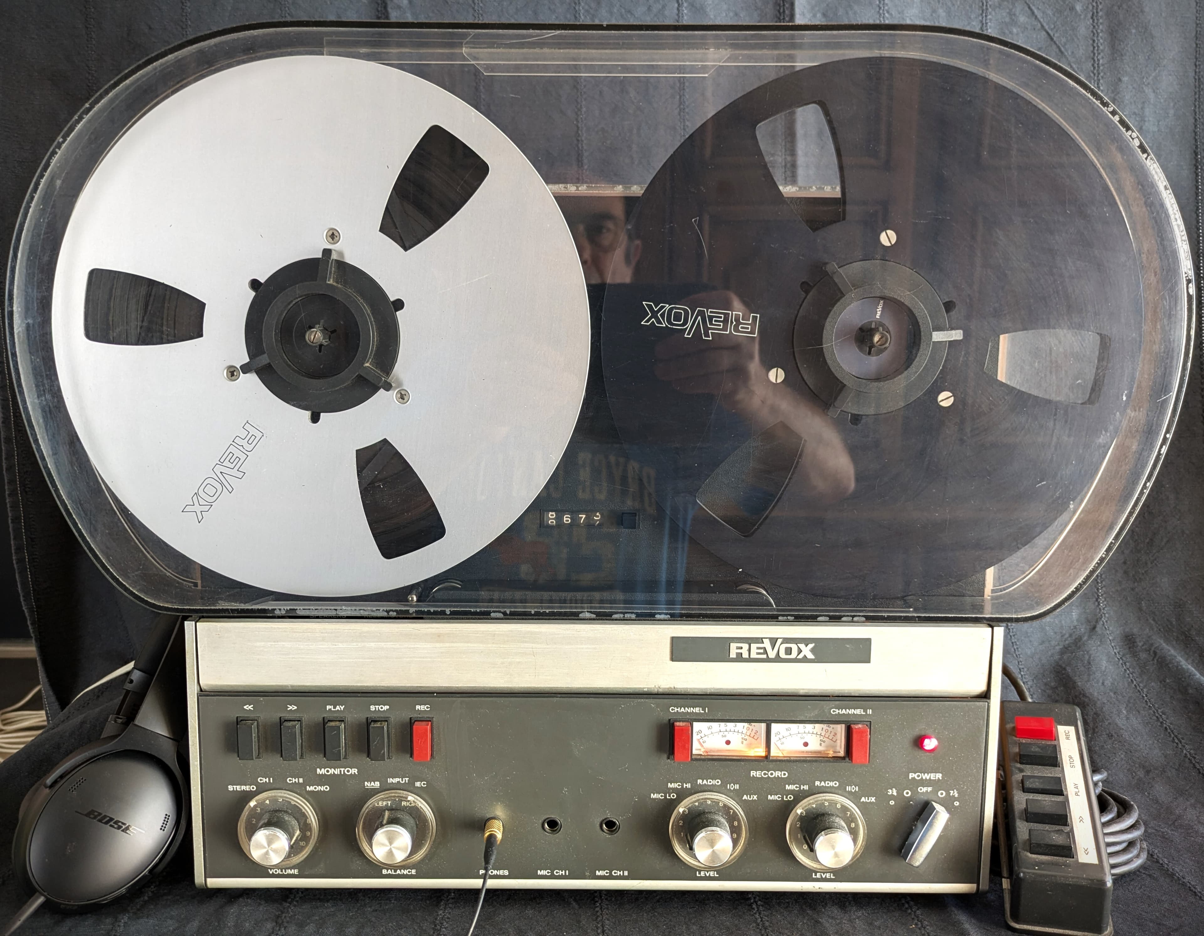 Magnétophone REVOX A77 version III + 15 bobines 26,5 cm en alu (1280m)