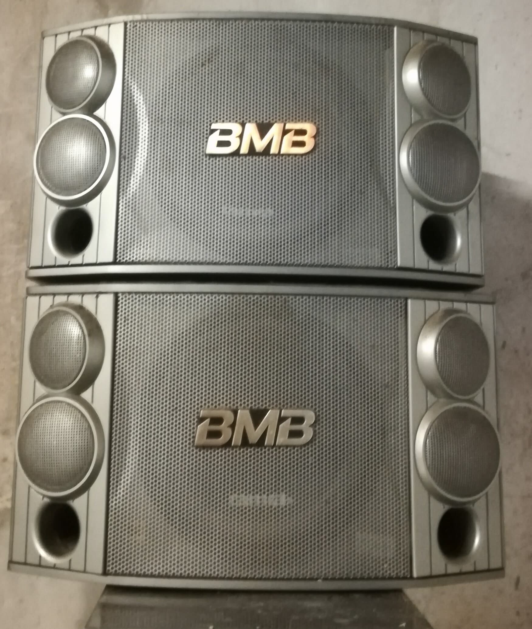 Enceintes BMB 500w, deux paires