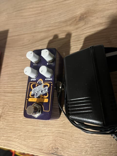 pico EHX atomic cluster peu servi