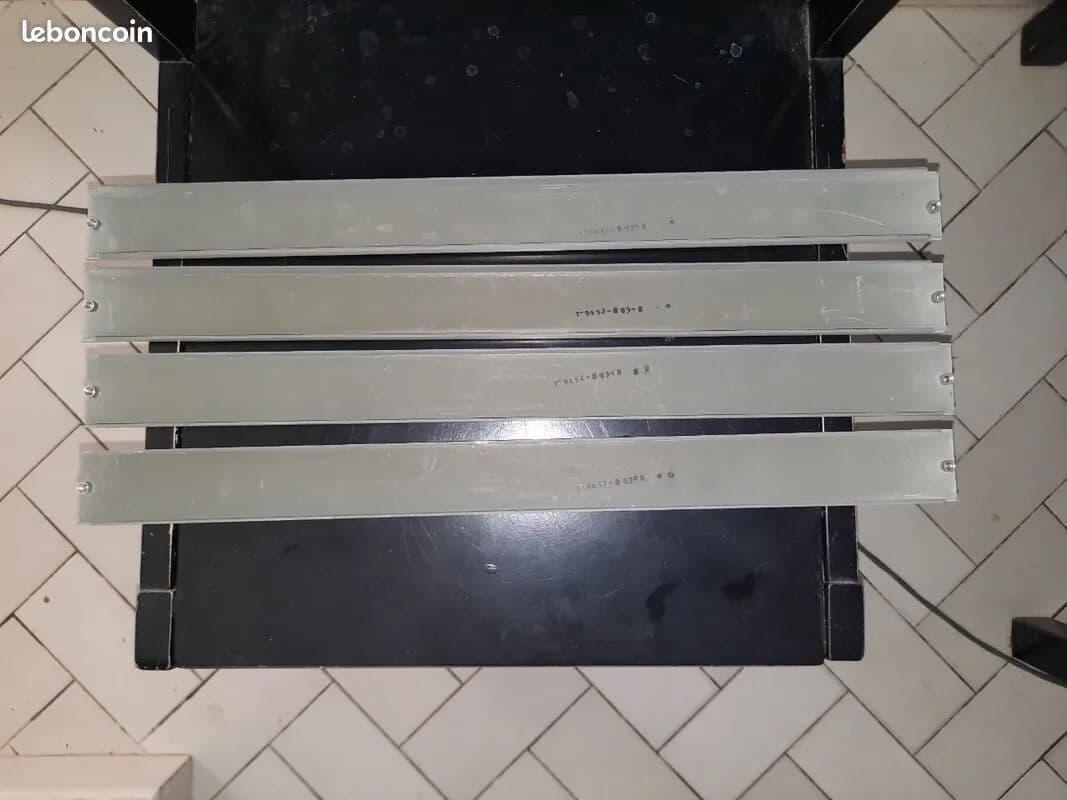 4 caches "tranches manquantes" console de mixage Sony MXP 2000