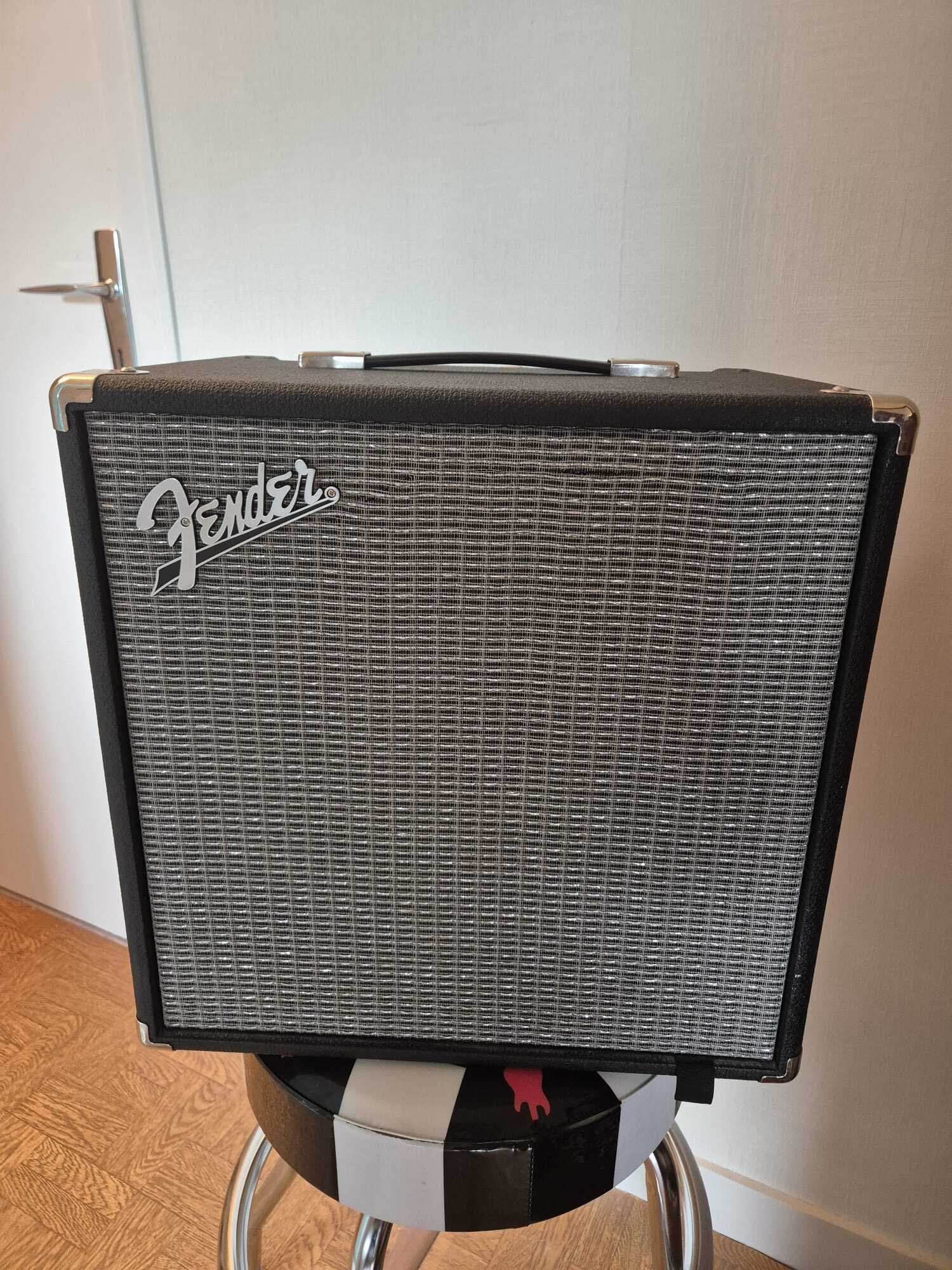 Ampli basse Fender Rumble 40 watts