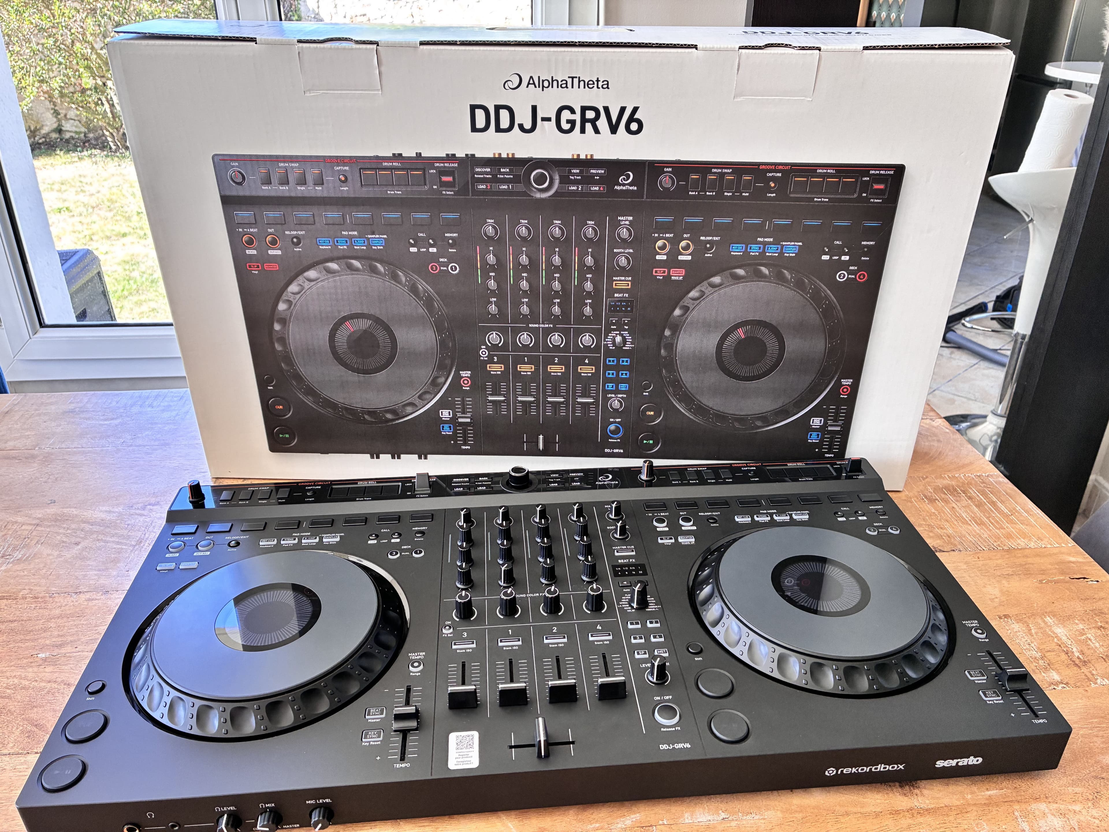 Vends contrôleur Pioneer DDJ-GRV6