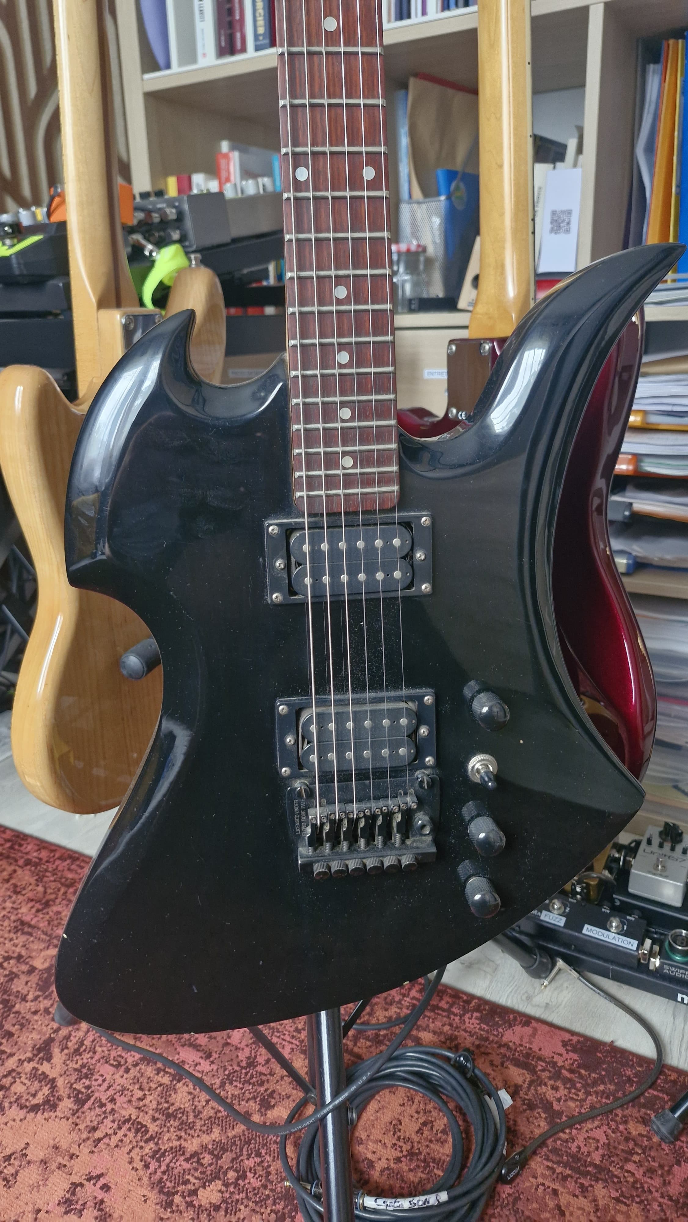 Vends BC Rich Mockingbird