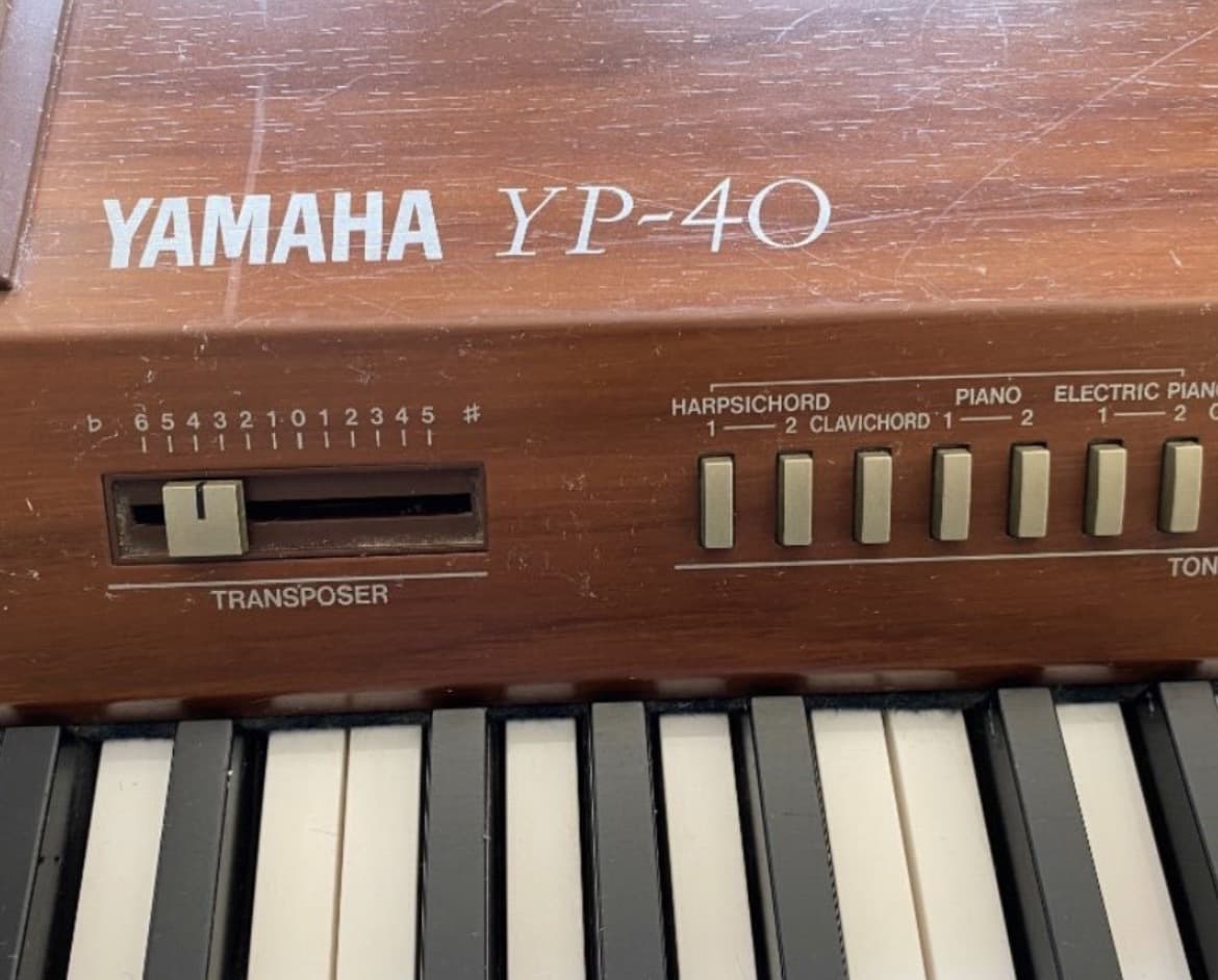 Rare Clavinova yp 40