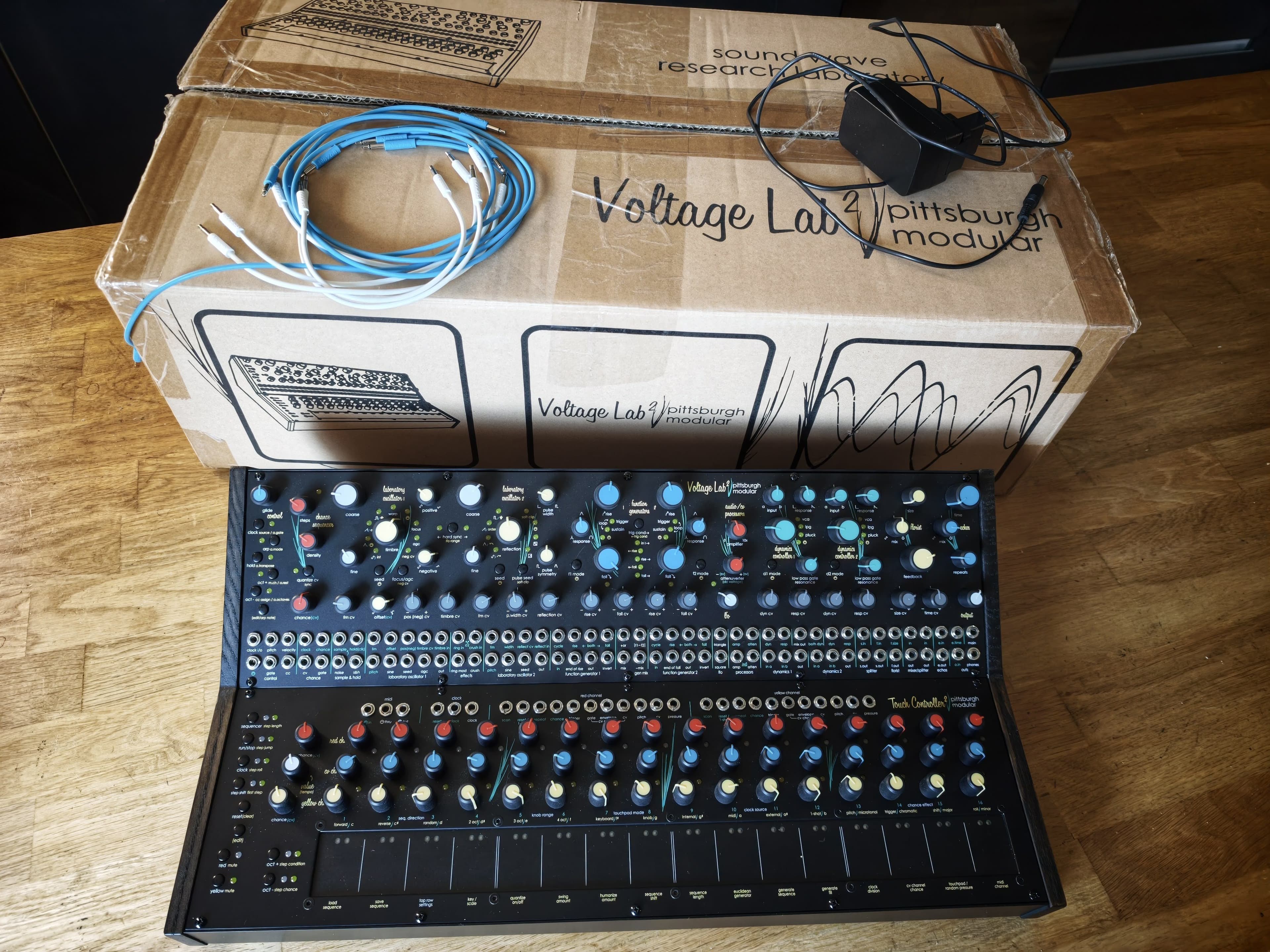 Pittsburgh Modular Voltage Lab 2 + Extension de garantie fév. 2031 – Comme neuf / TBE