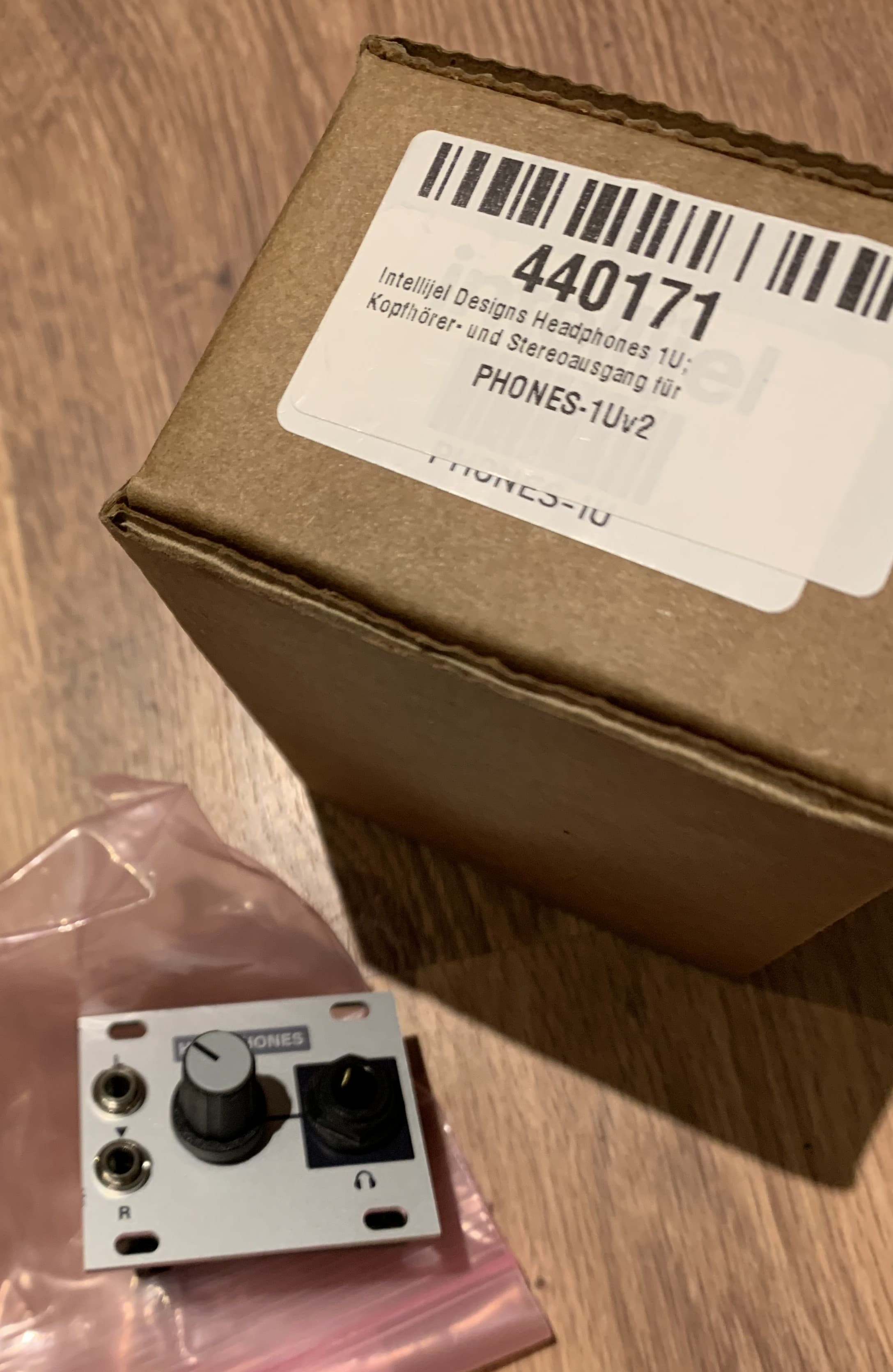 Intellijel Headphones 1U