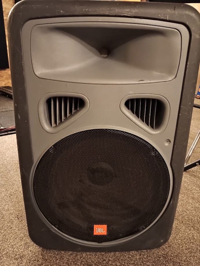 Enceinte sono JBL EON Power 15