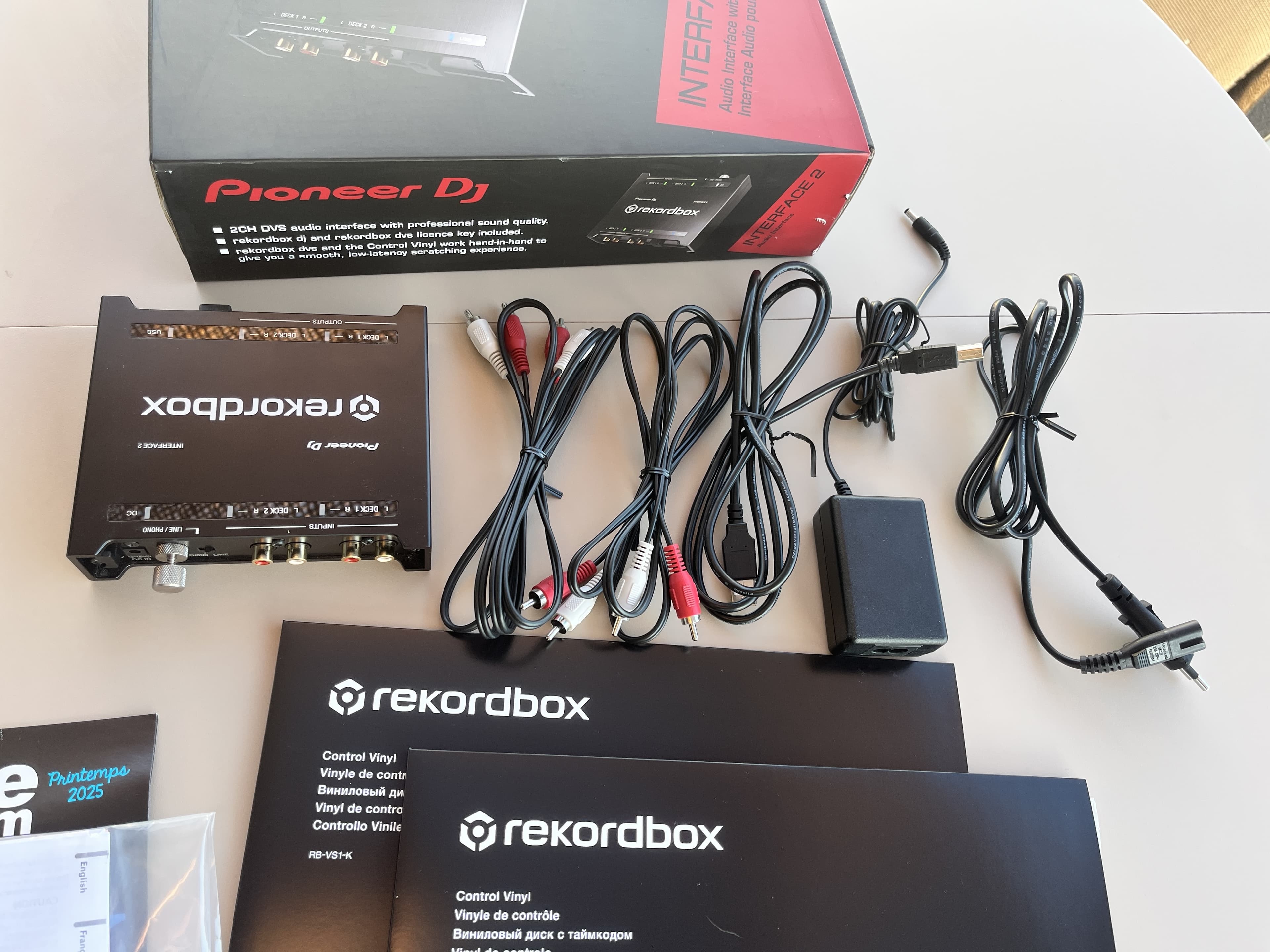 Pioneer DJ INTERFACE 2 + 2 vinyles DVS Rekordbox – Pack complet – Excellent état