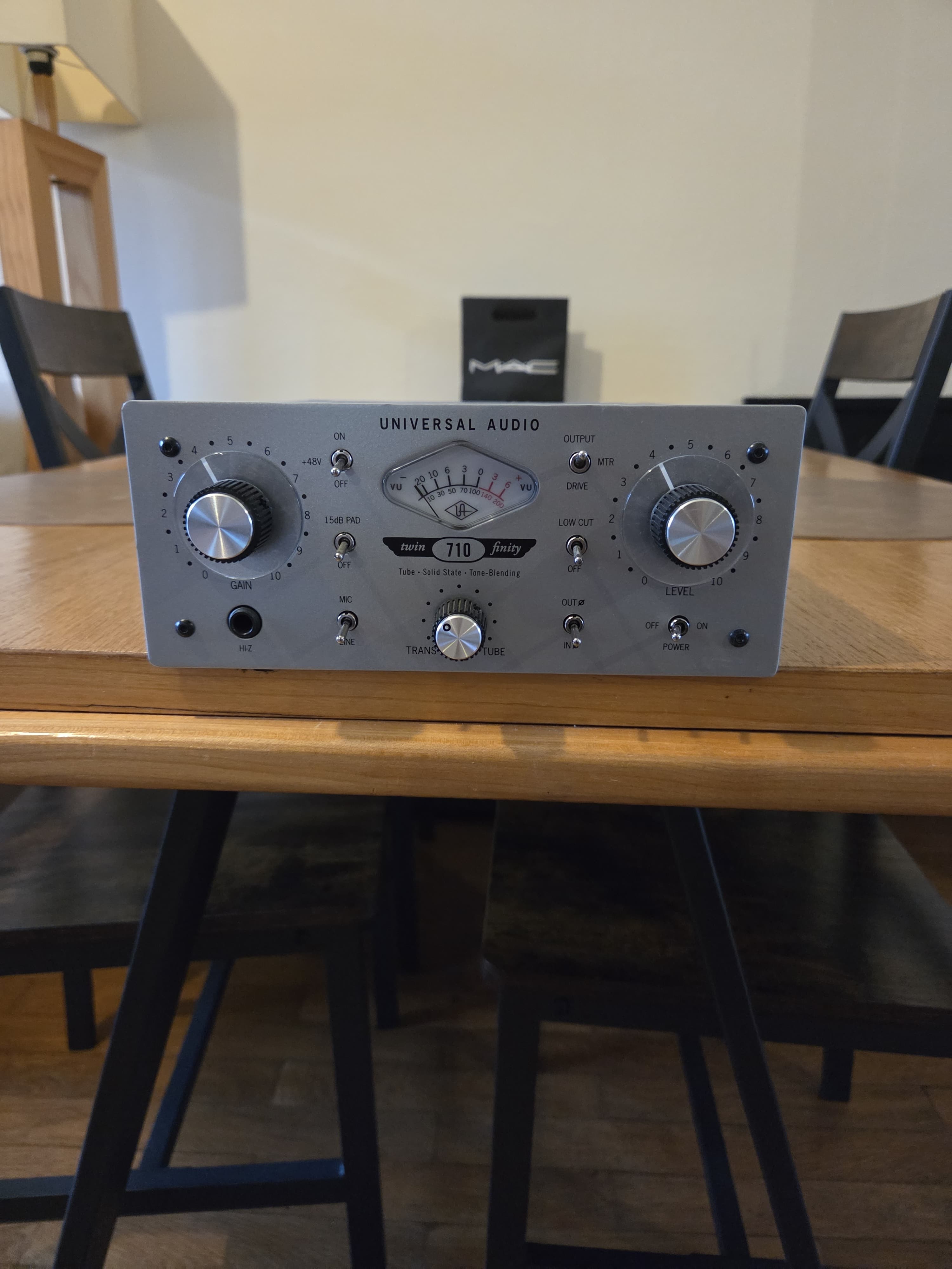 Vends préamp UAD TWIN FINITY