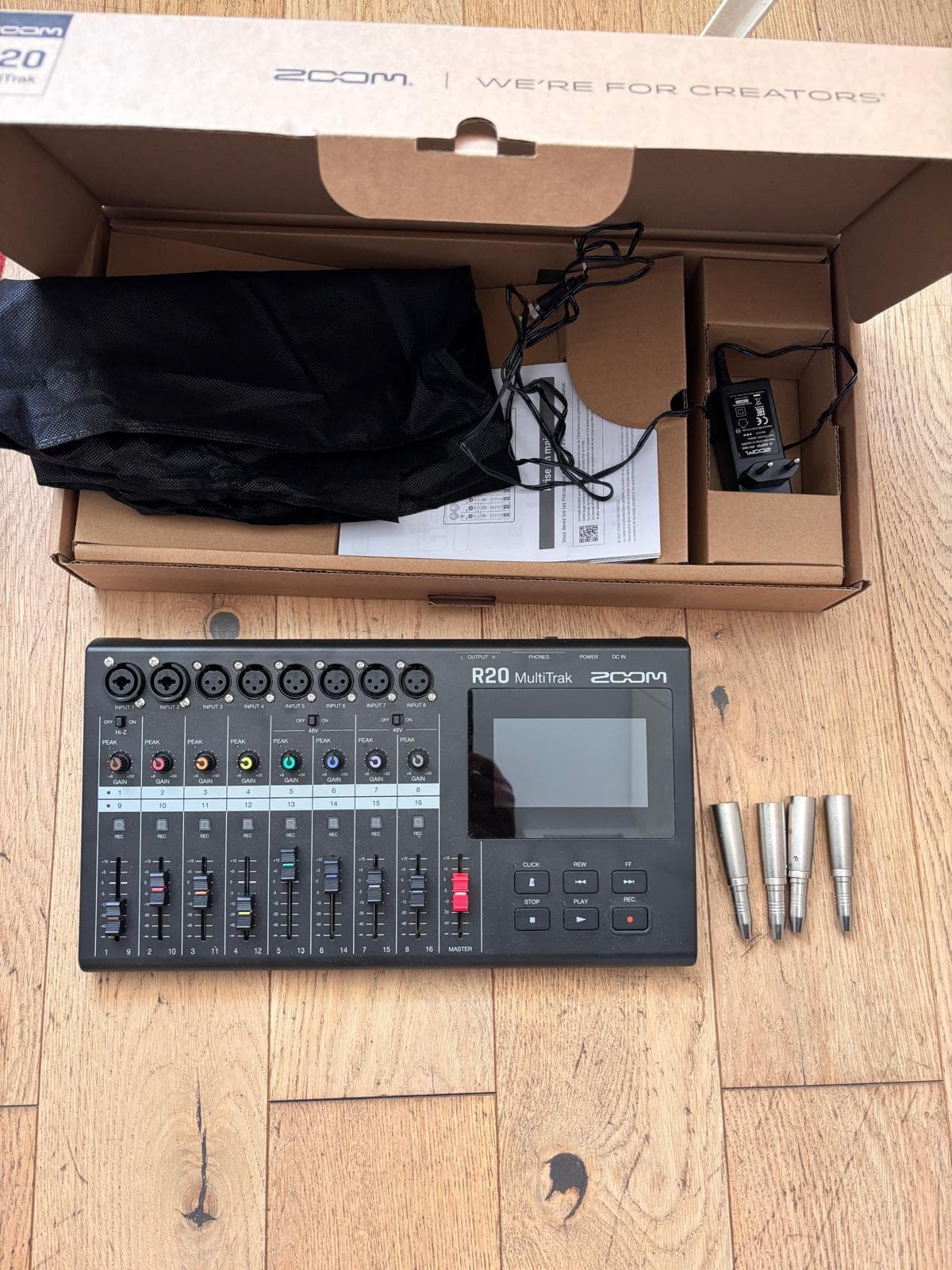Vend ZOOM R20