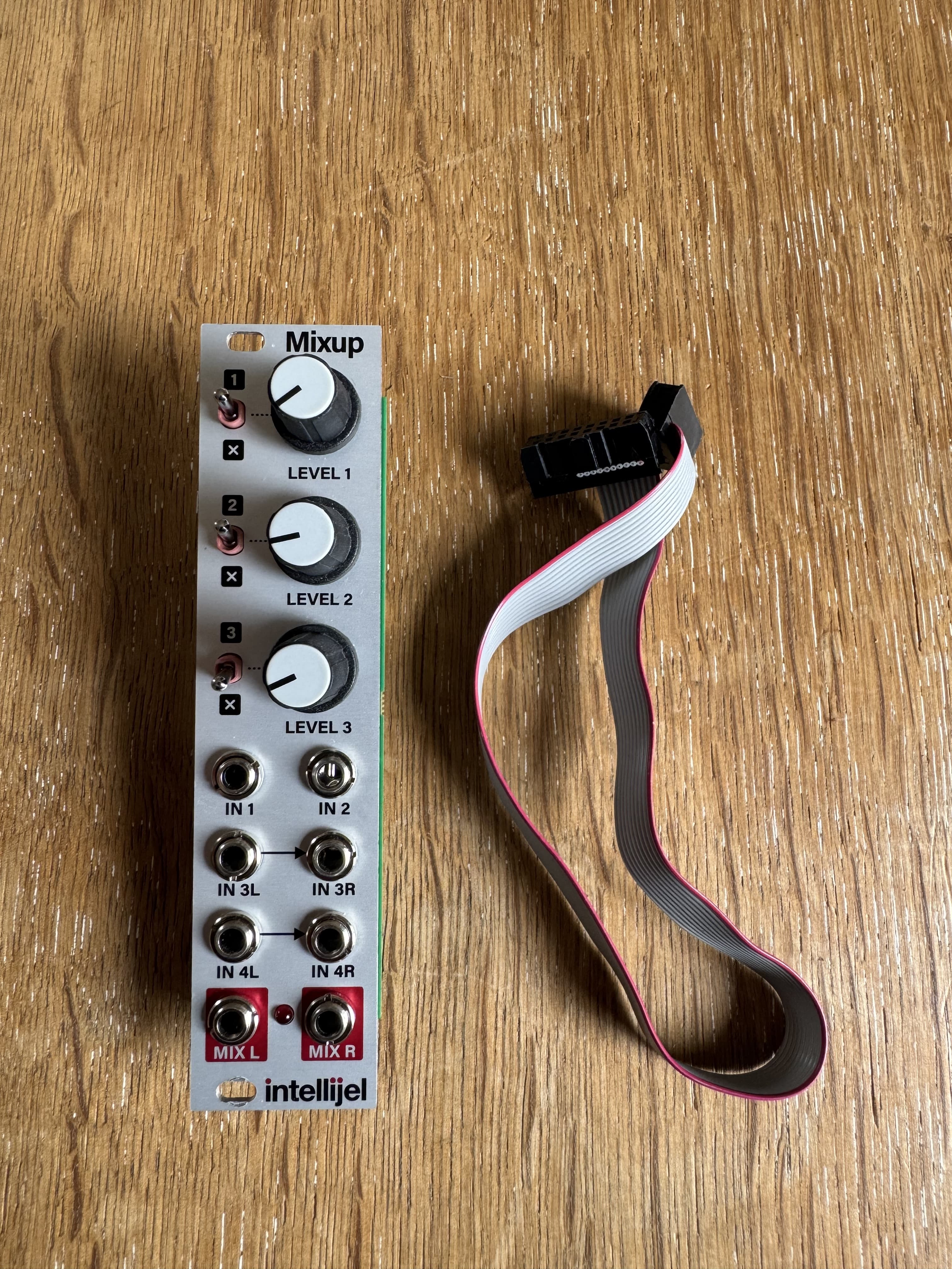 A VENDRe Intellijel - Mix Up