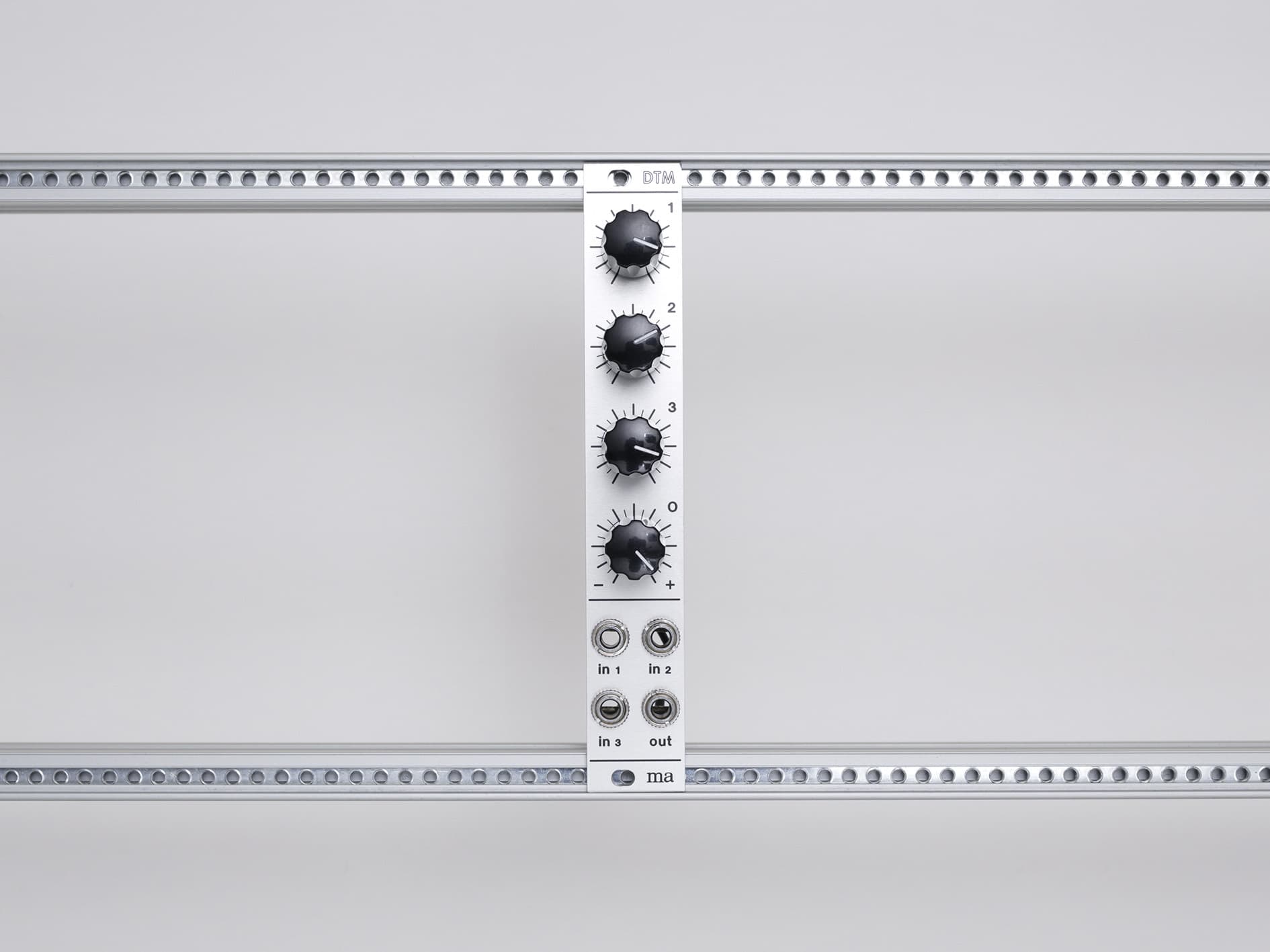 Manhattan Analog DTM (Moog CP3 Mixer)