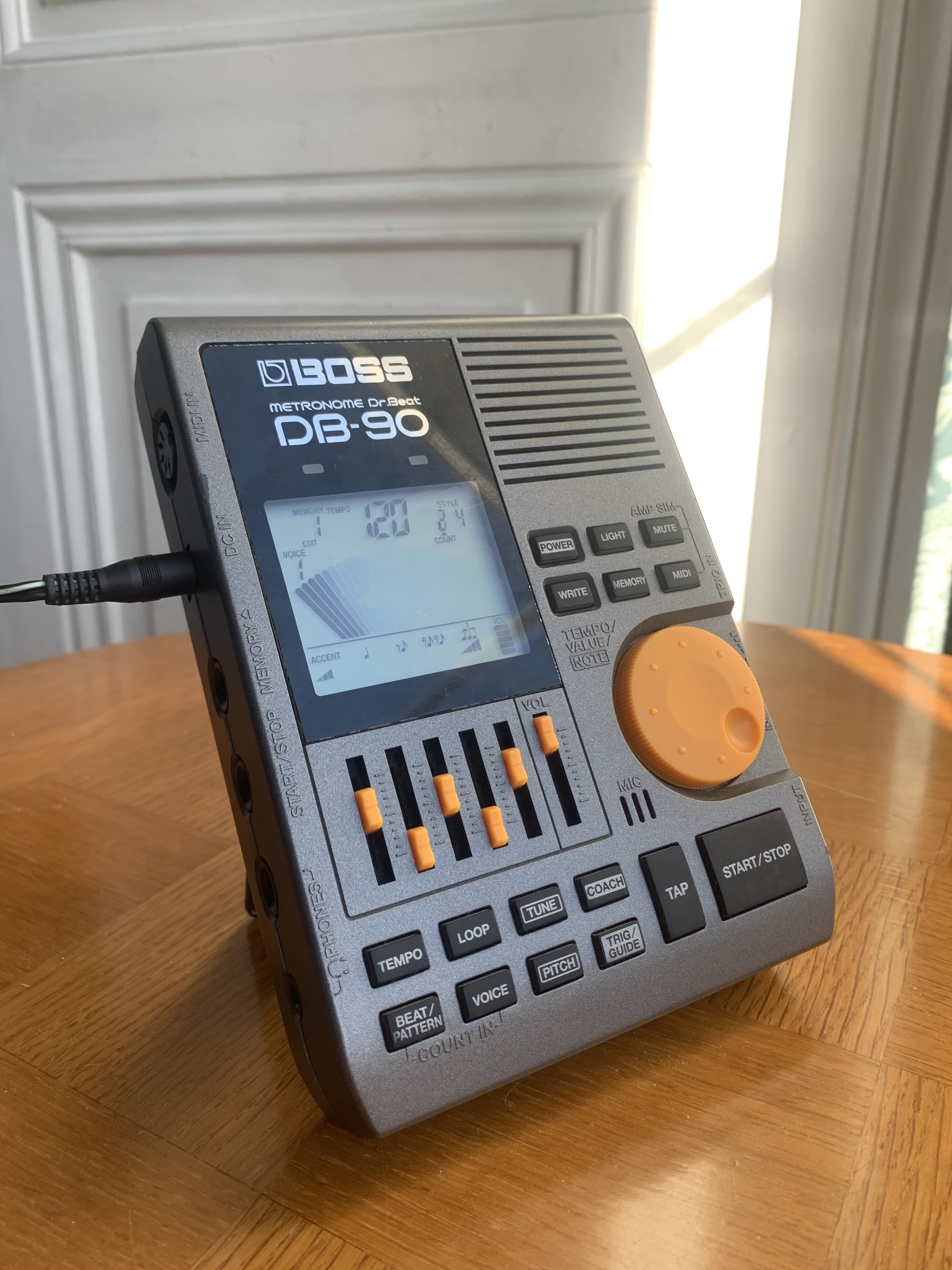 Boss DB-90