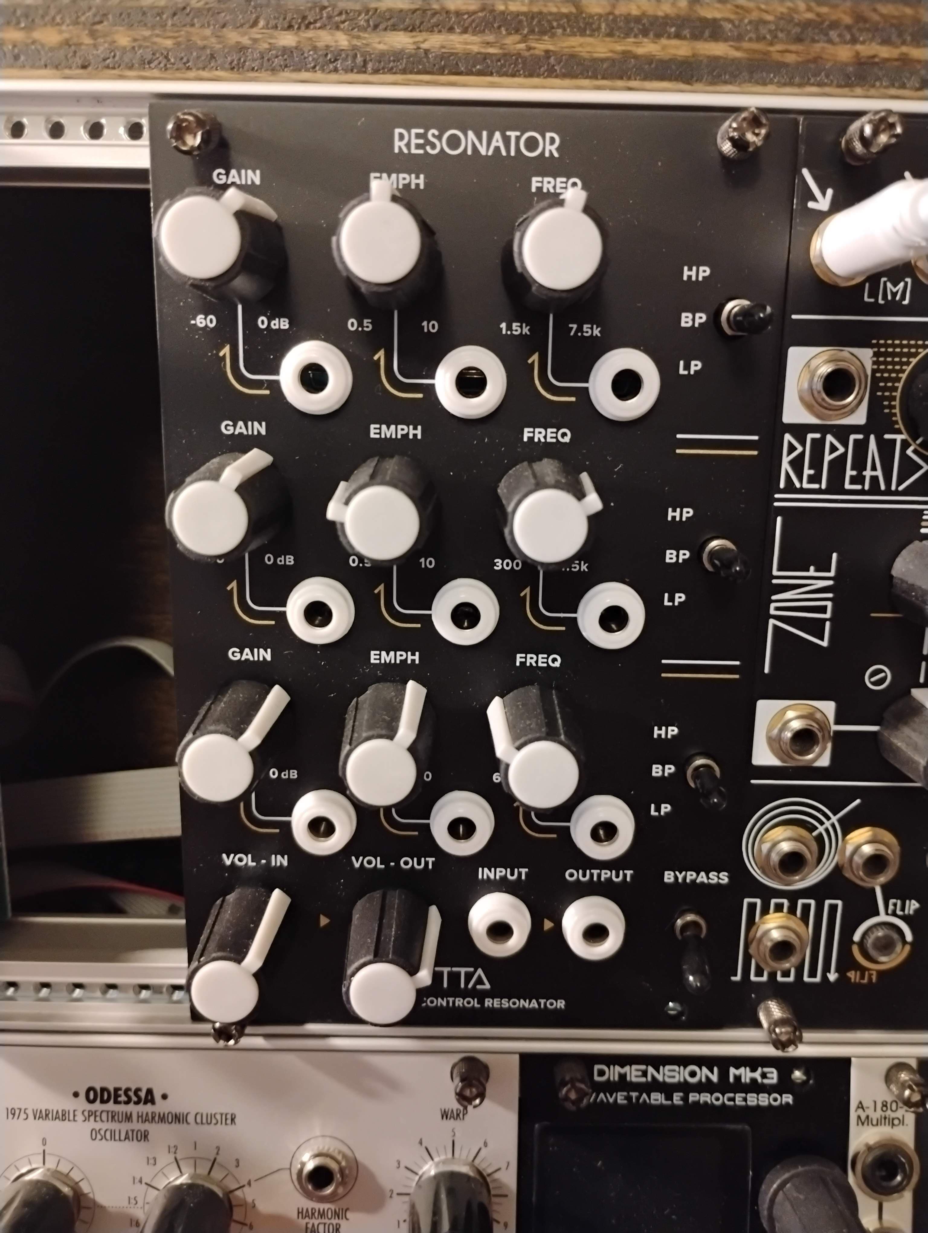 Module Resonator de Tip Top Audio