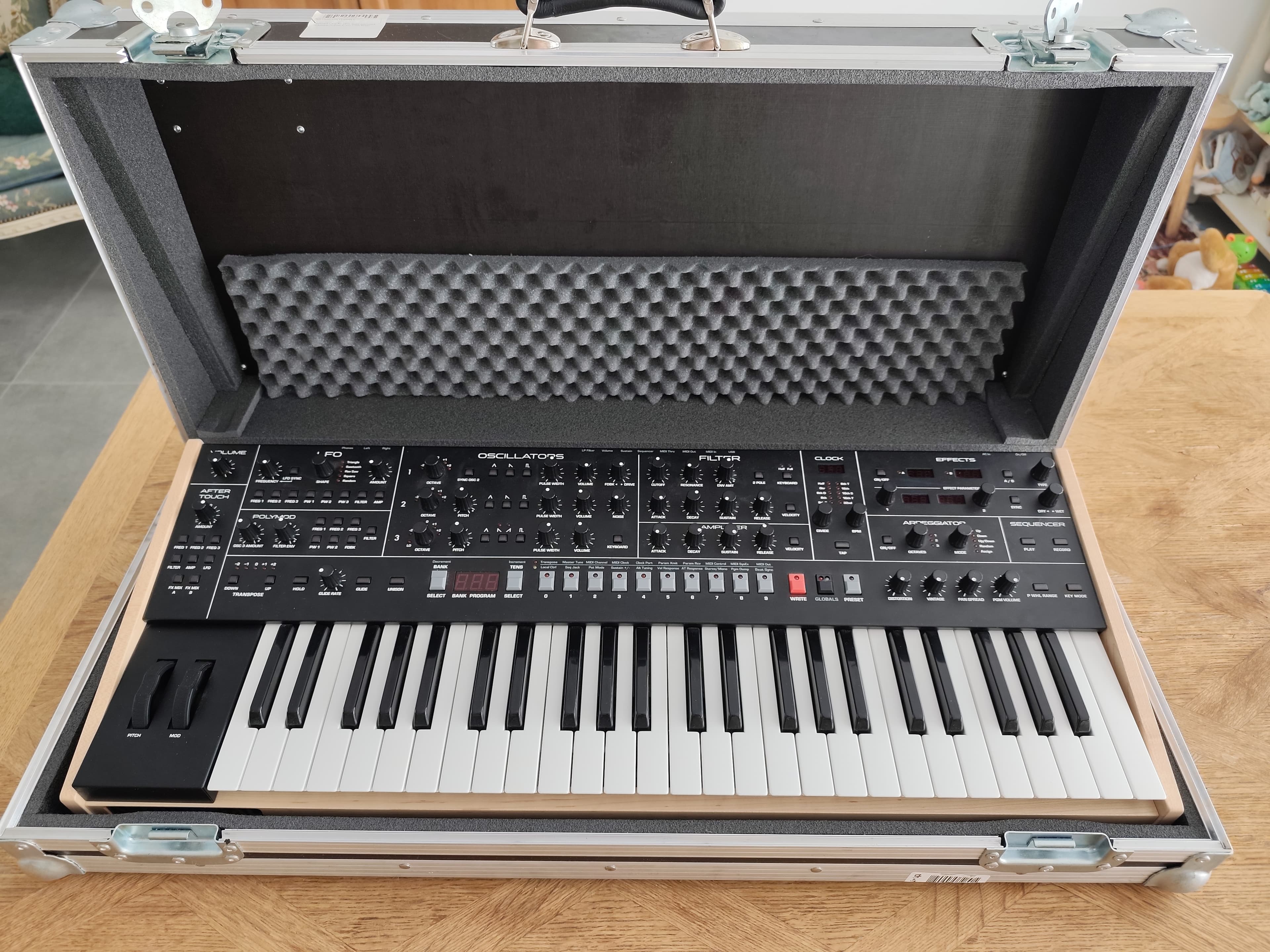 Á VENDRE : Trigon 6 + Flightcase