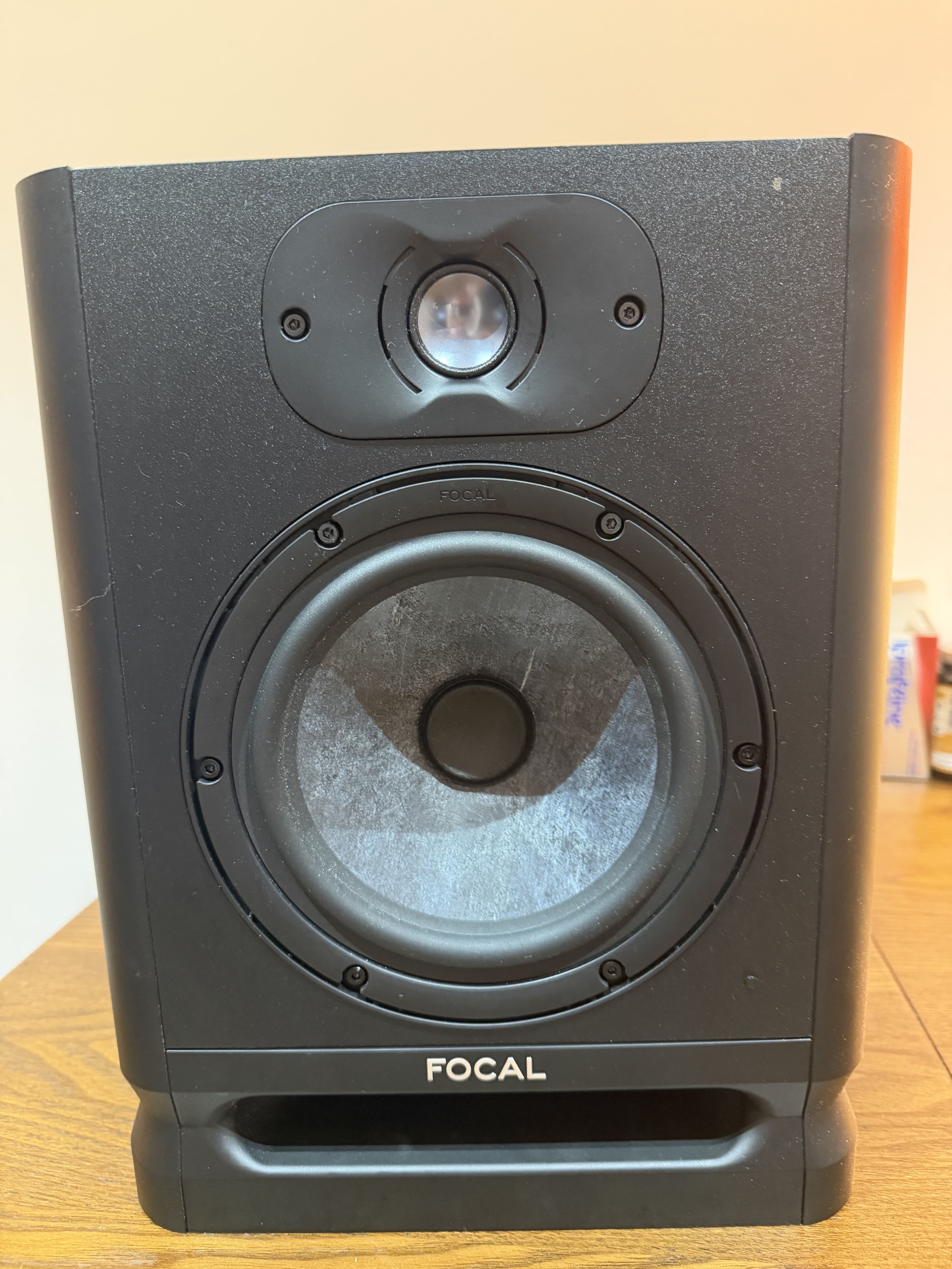 COMME NEUVE - x1 Enceinte de monitoring Focal Alpha 50