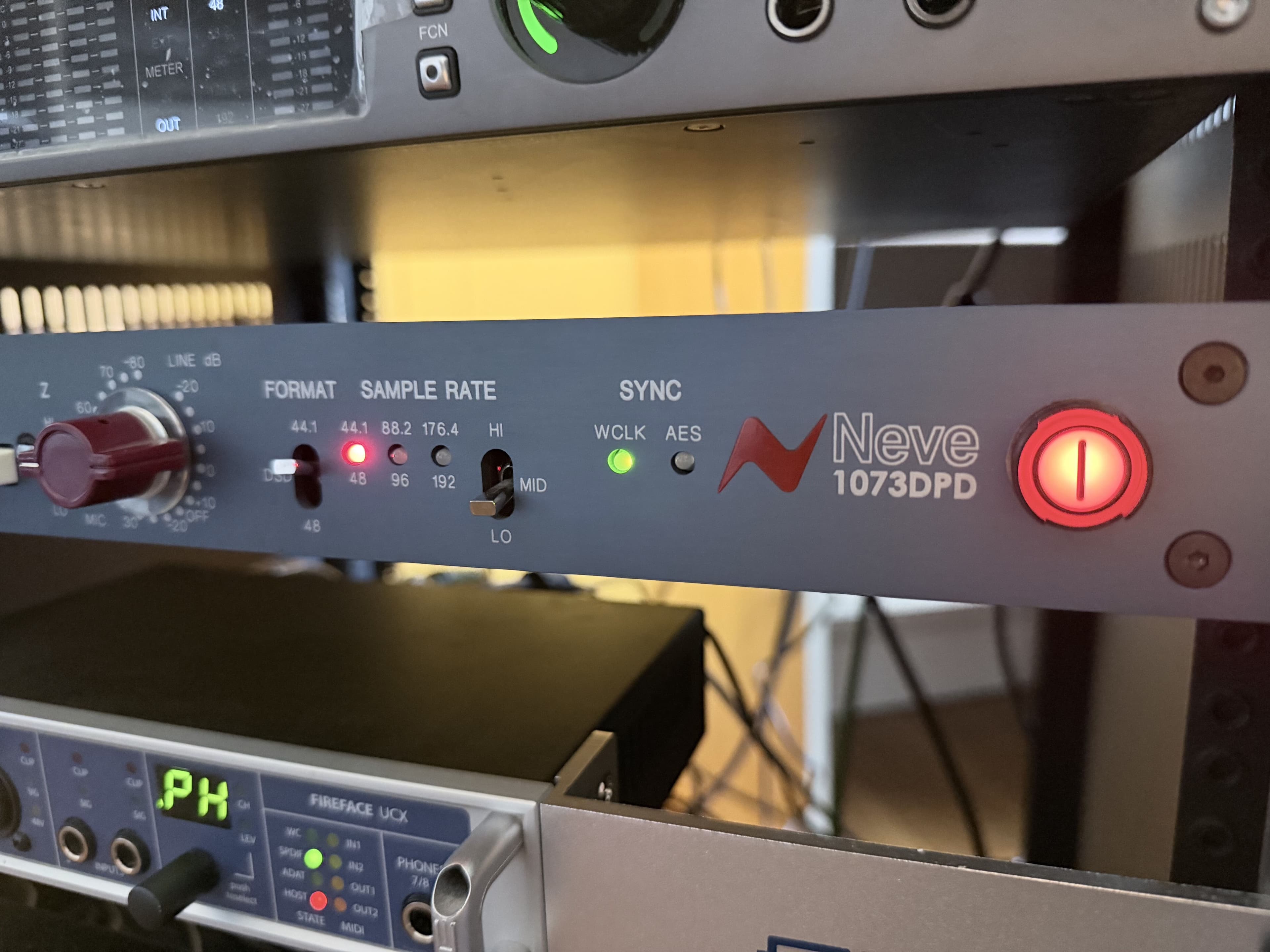 AMS Neve 1073 DPD – 2 préamplis Class A + ADC 192 kHz