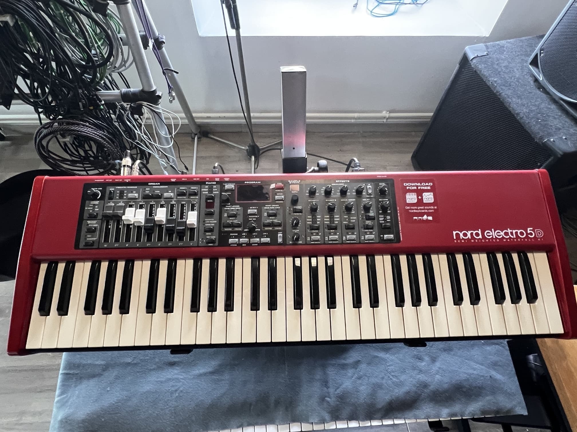 Vends Clavier NORD ELECTRO 5D 61 t
