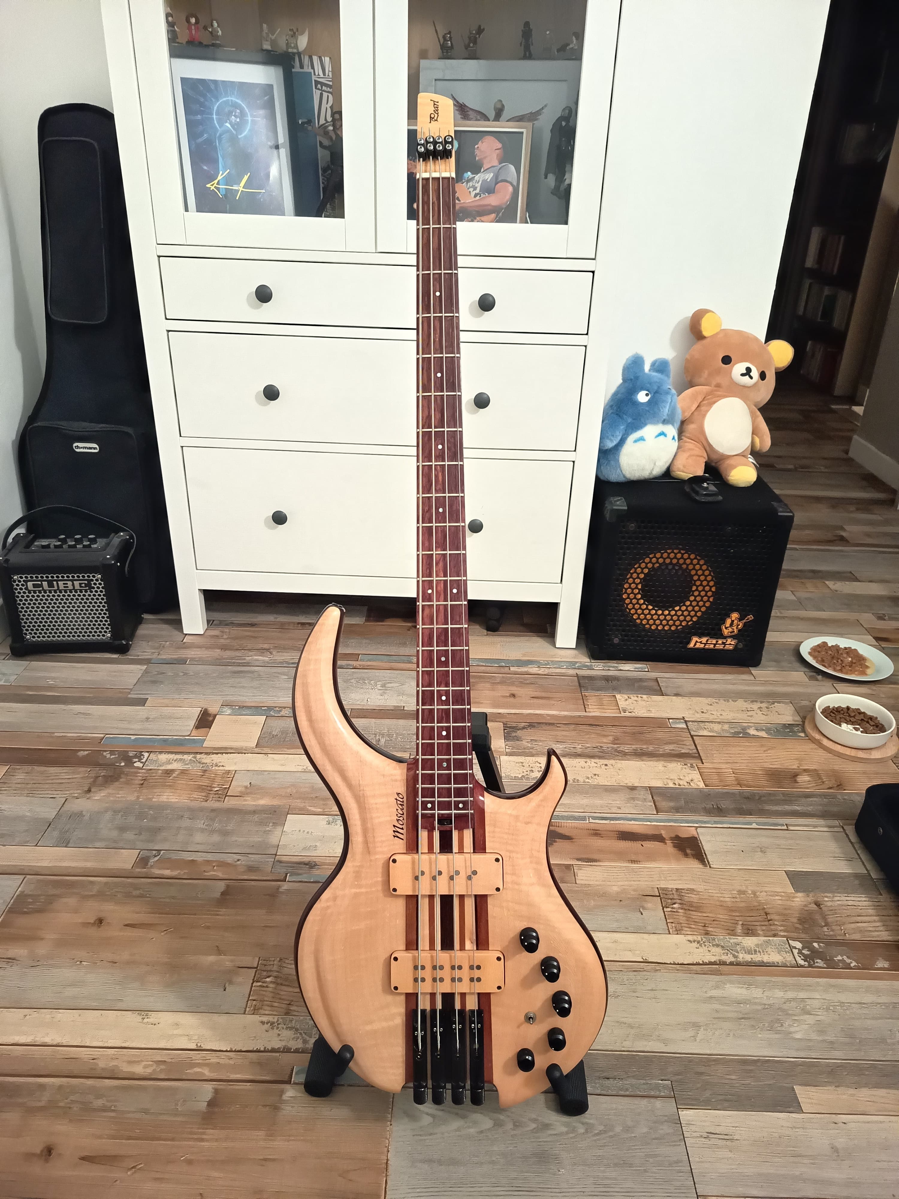 Vends Moscato pearl 4 cordes