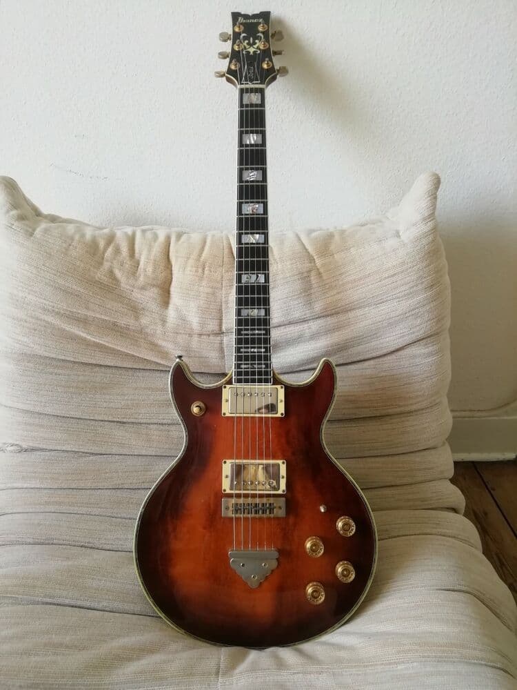 Vend Ibanez Arist 2619