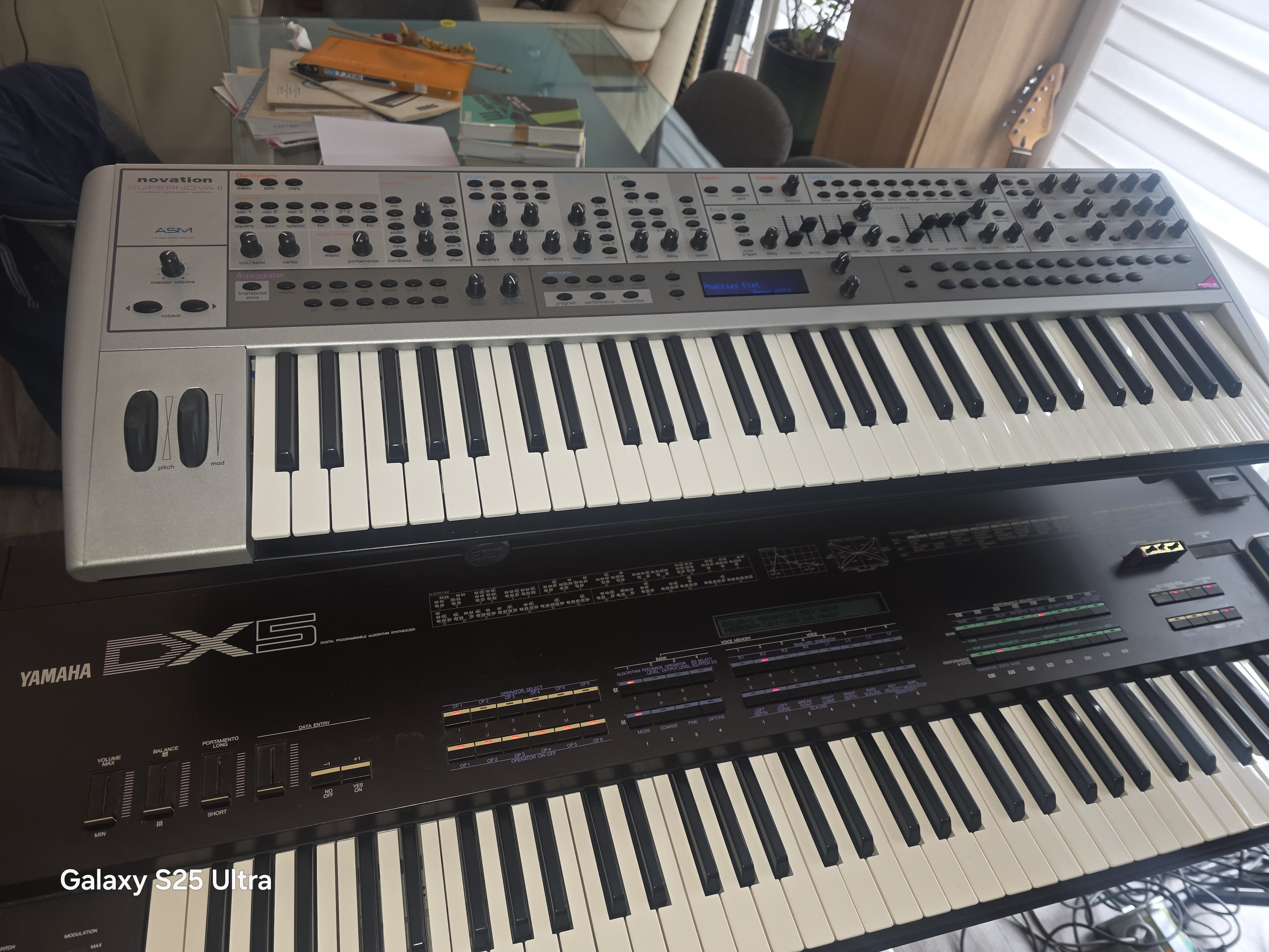 Novation Supernova II Platinum