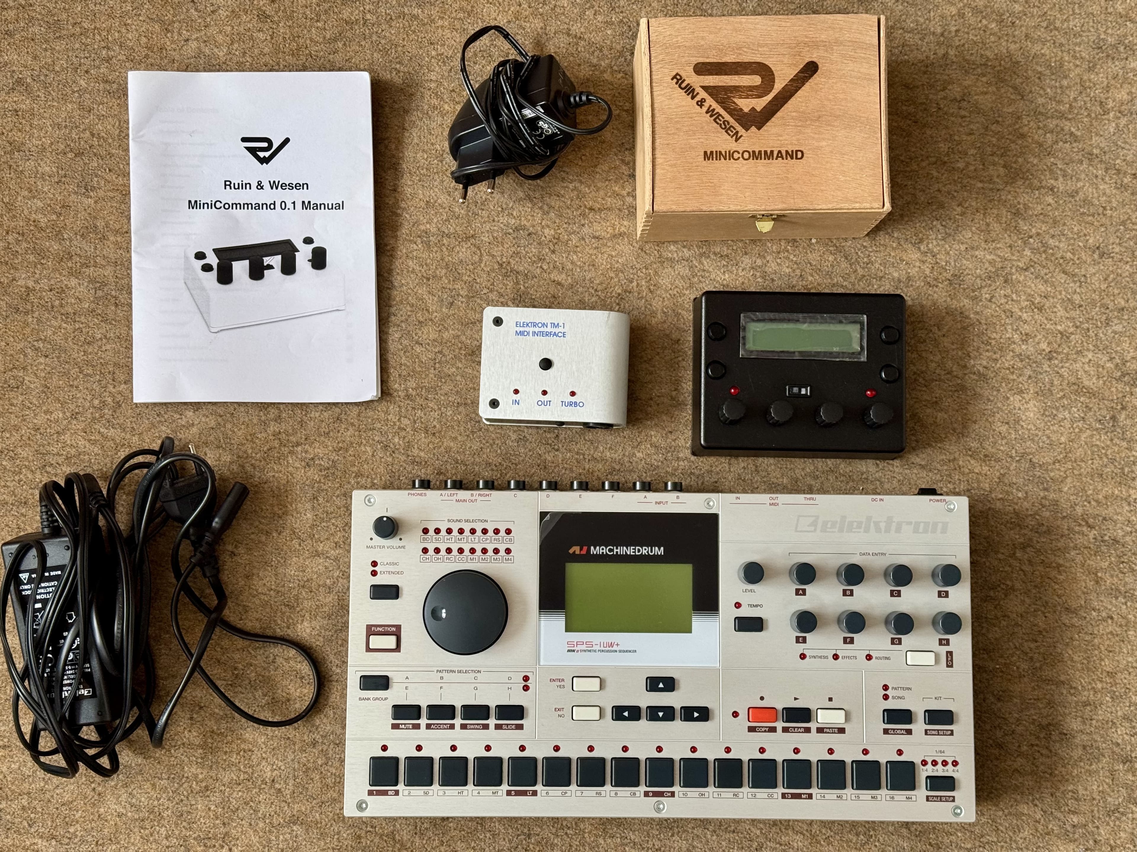Vends Elektron Machinedrum SPS-1UW MK2 + Drive