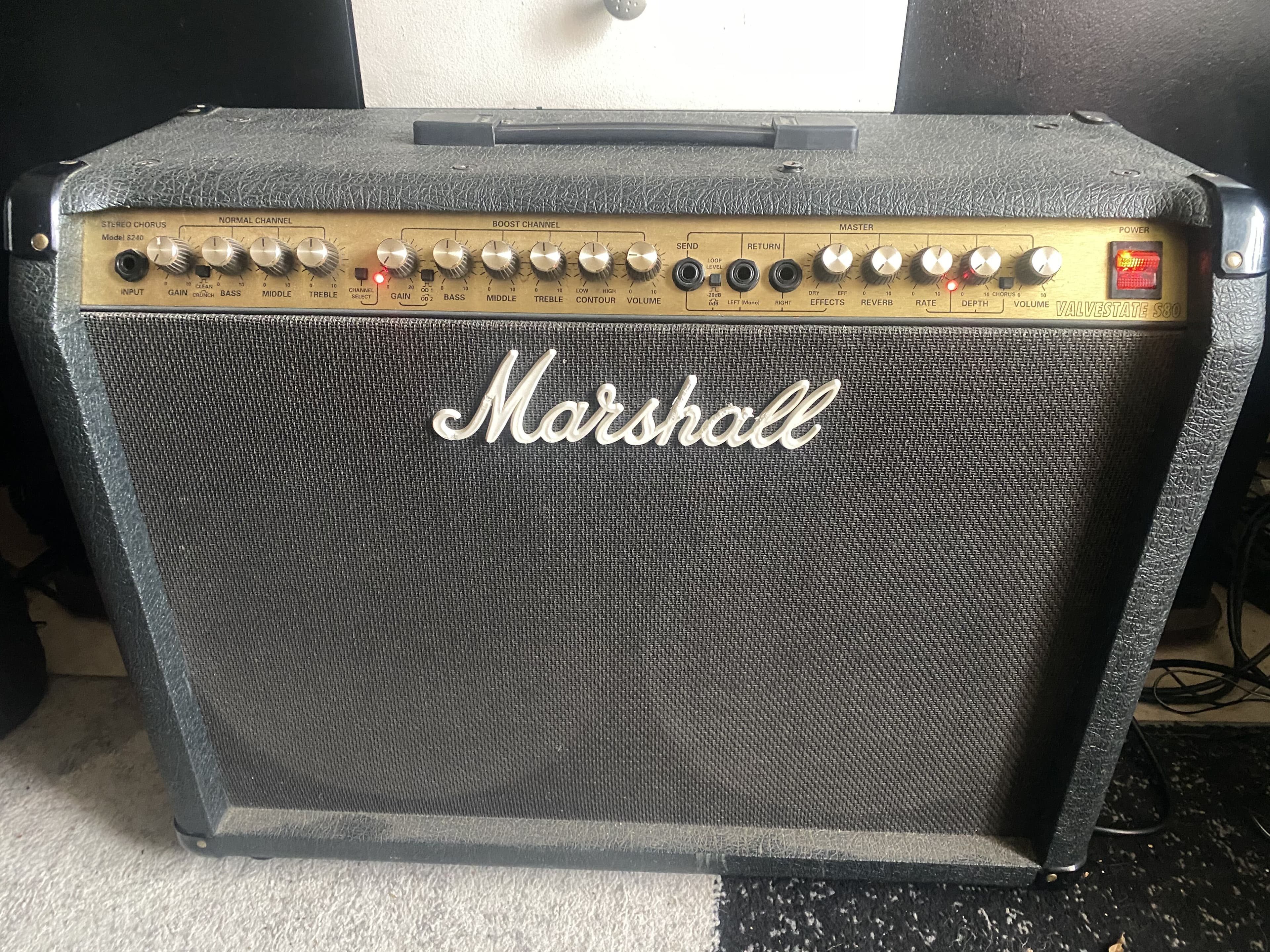 Ampli Marshall Valvestate 8240 chorus S80