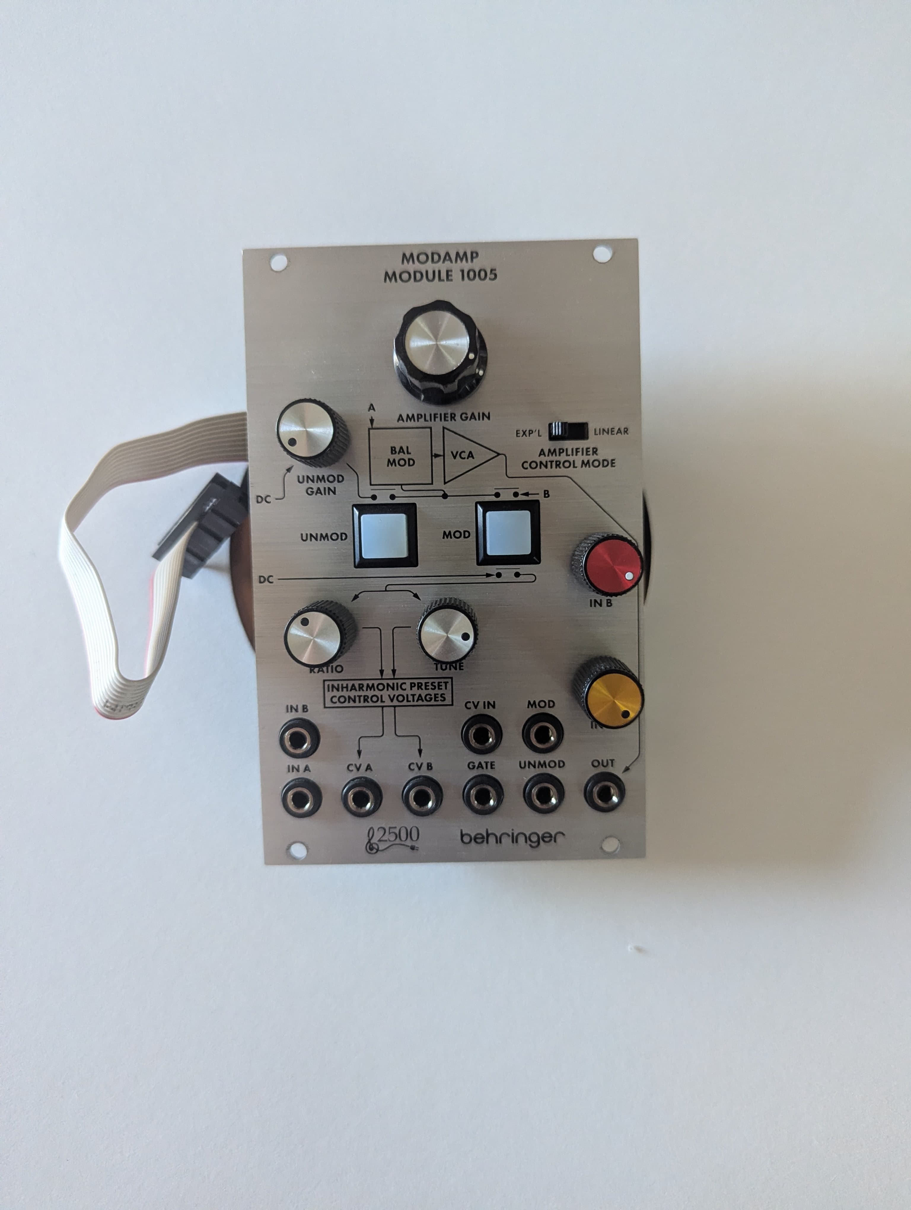 Vends Behringer 1005 modamp