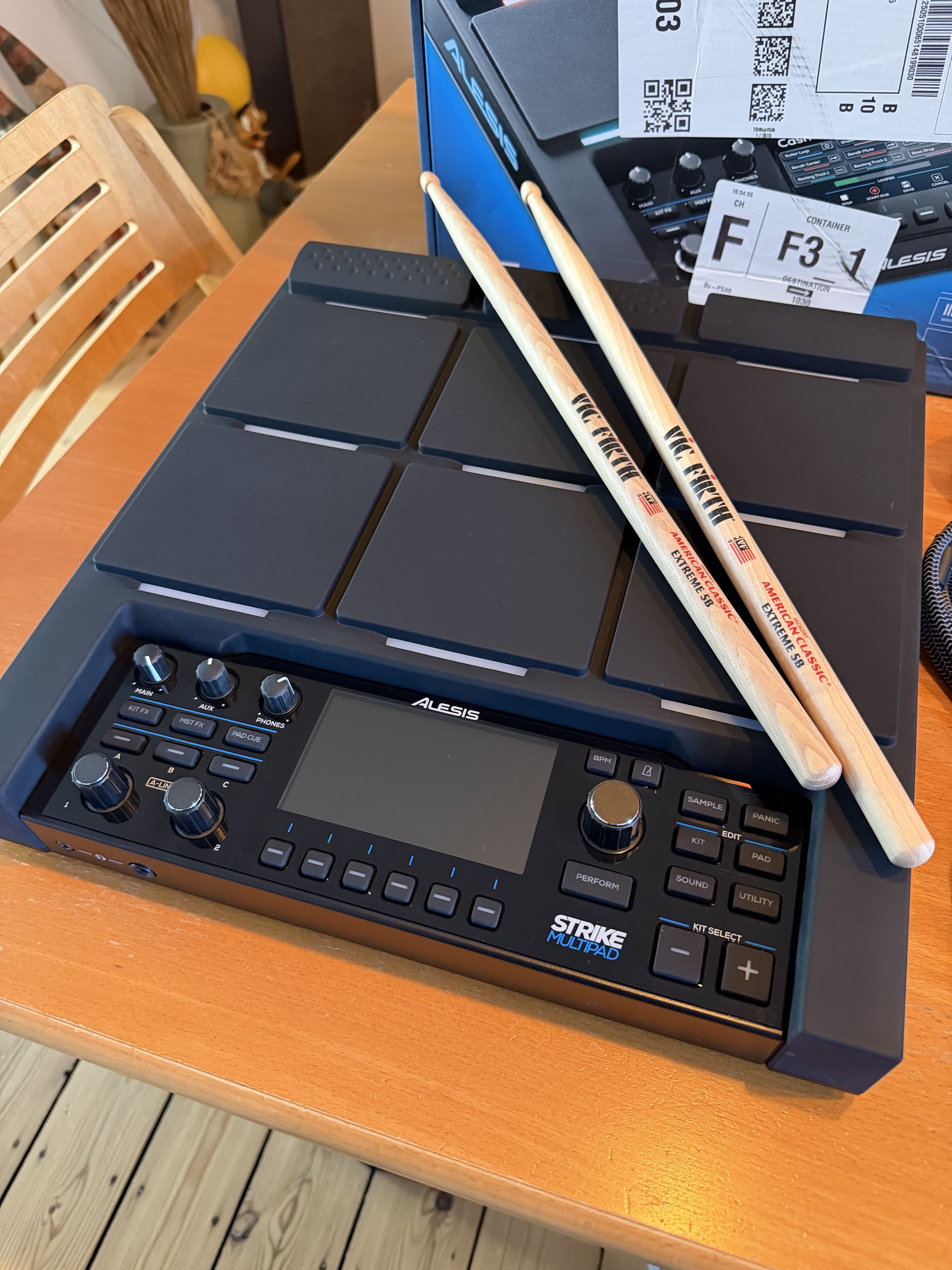 Alesis Strike Multipad comme neuf, utilisé juste quelques fois