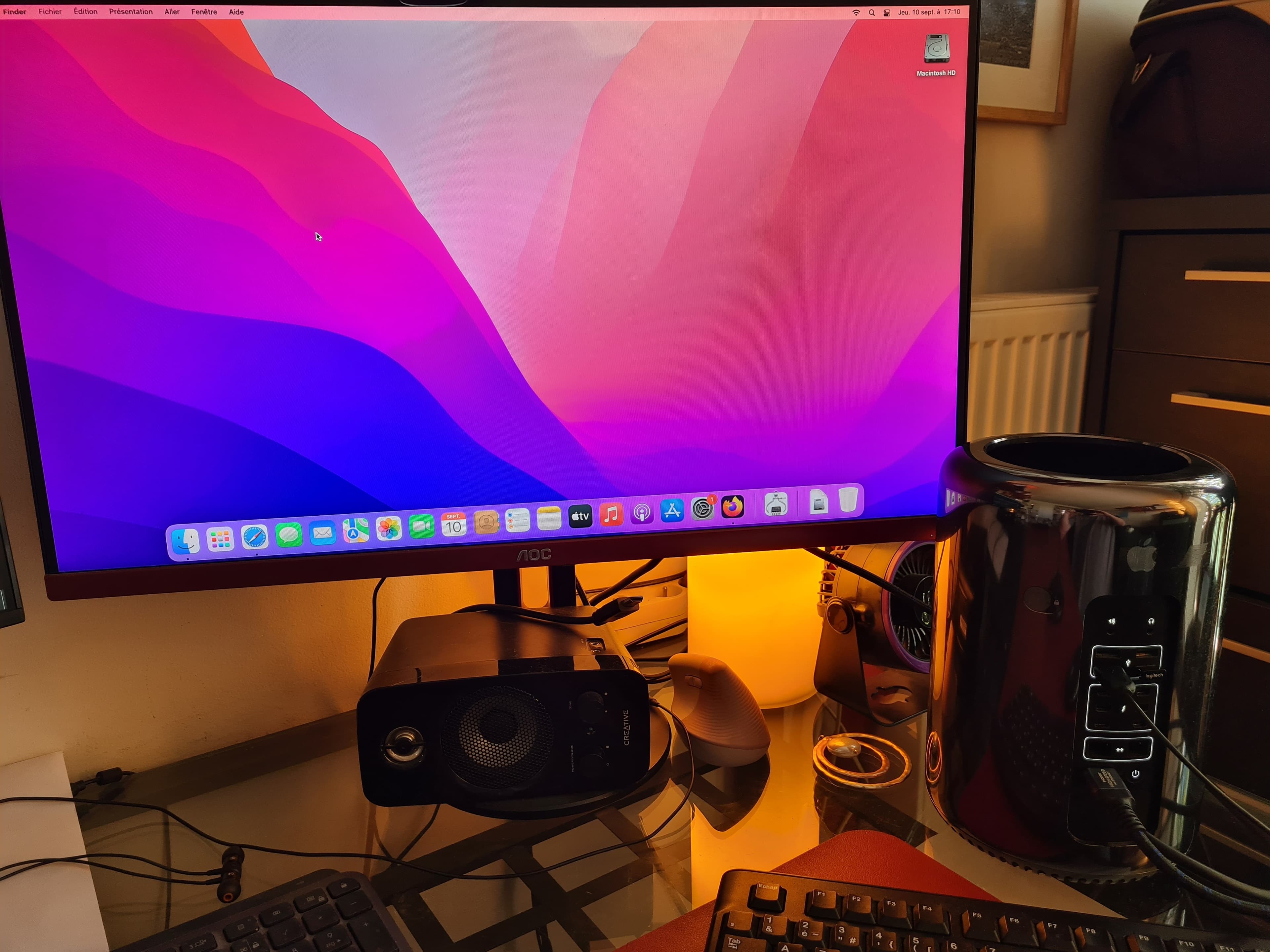 Apple Mac Pro 2013 – Xeon 12 cœurs / 64 Go RAM / 2 x D700 (6 Go) / SSD 500 Go Apple
