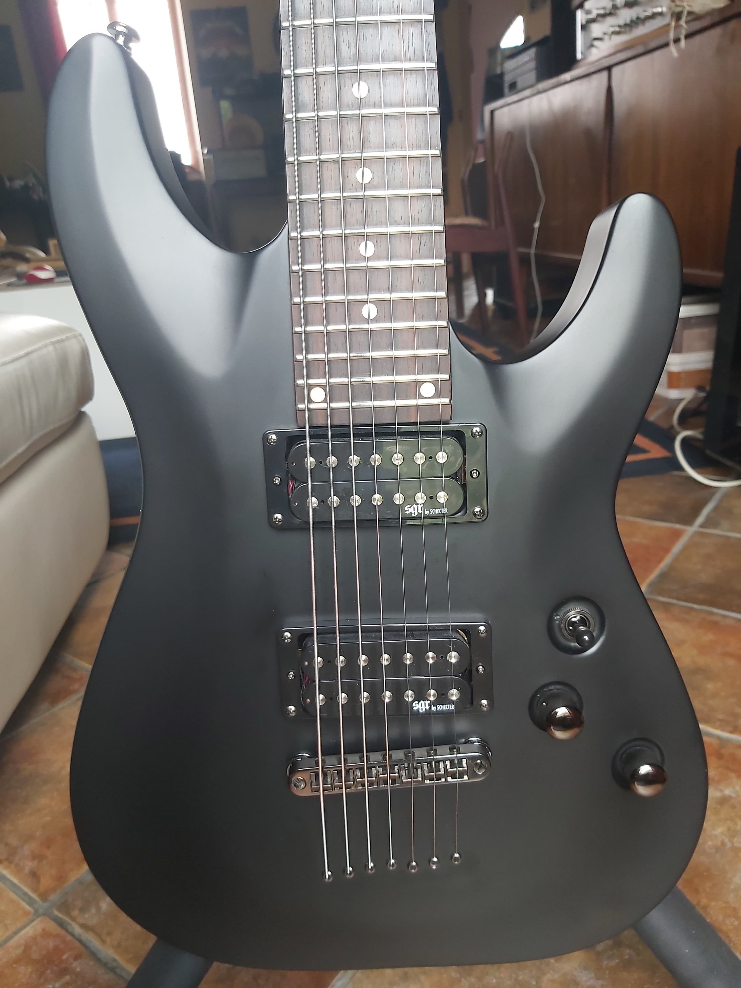Schecter C7 SGR + case Gator