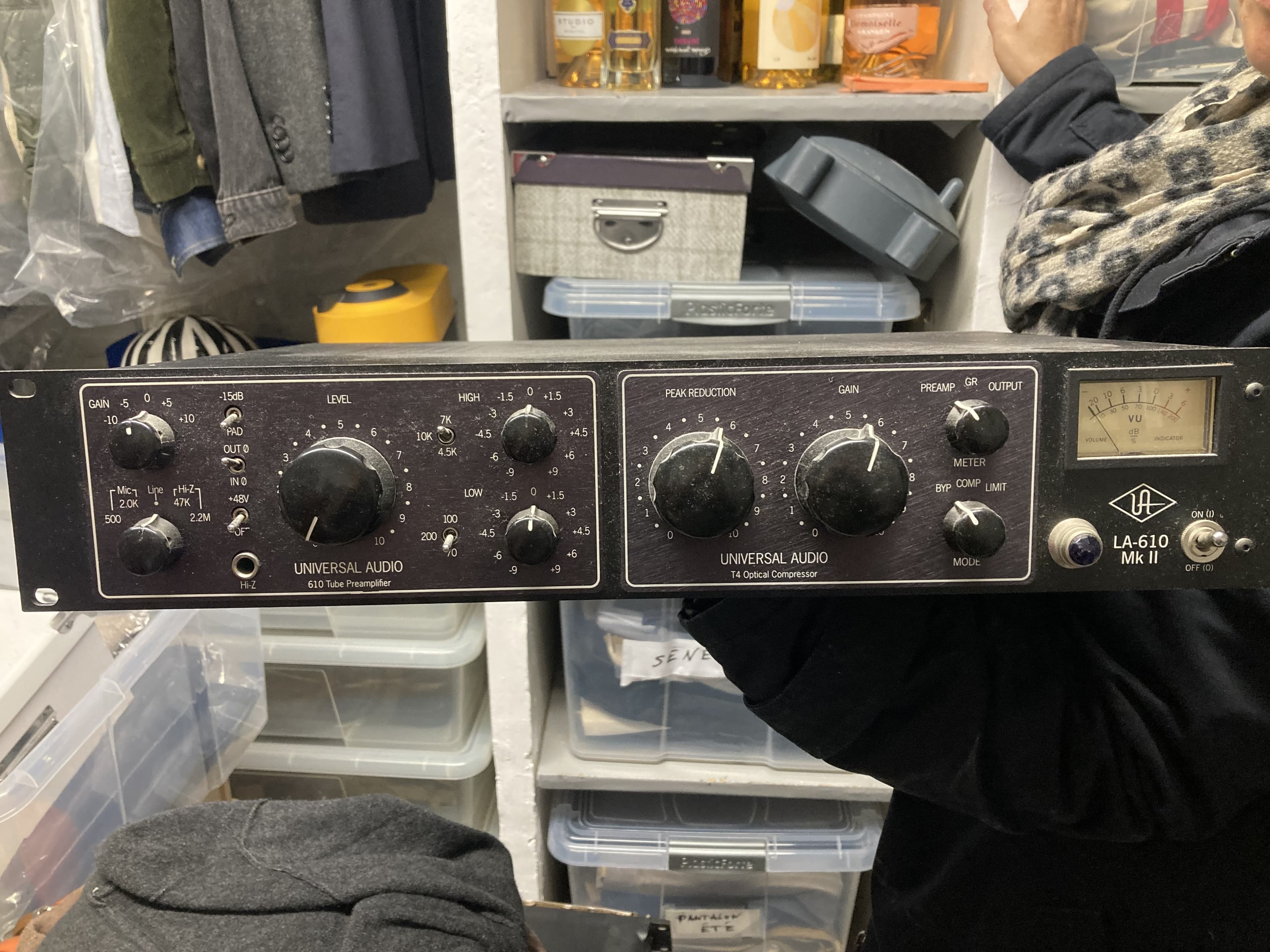 vends un Universal Audio LA-610 MkII, channel strip professionnel