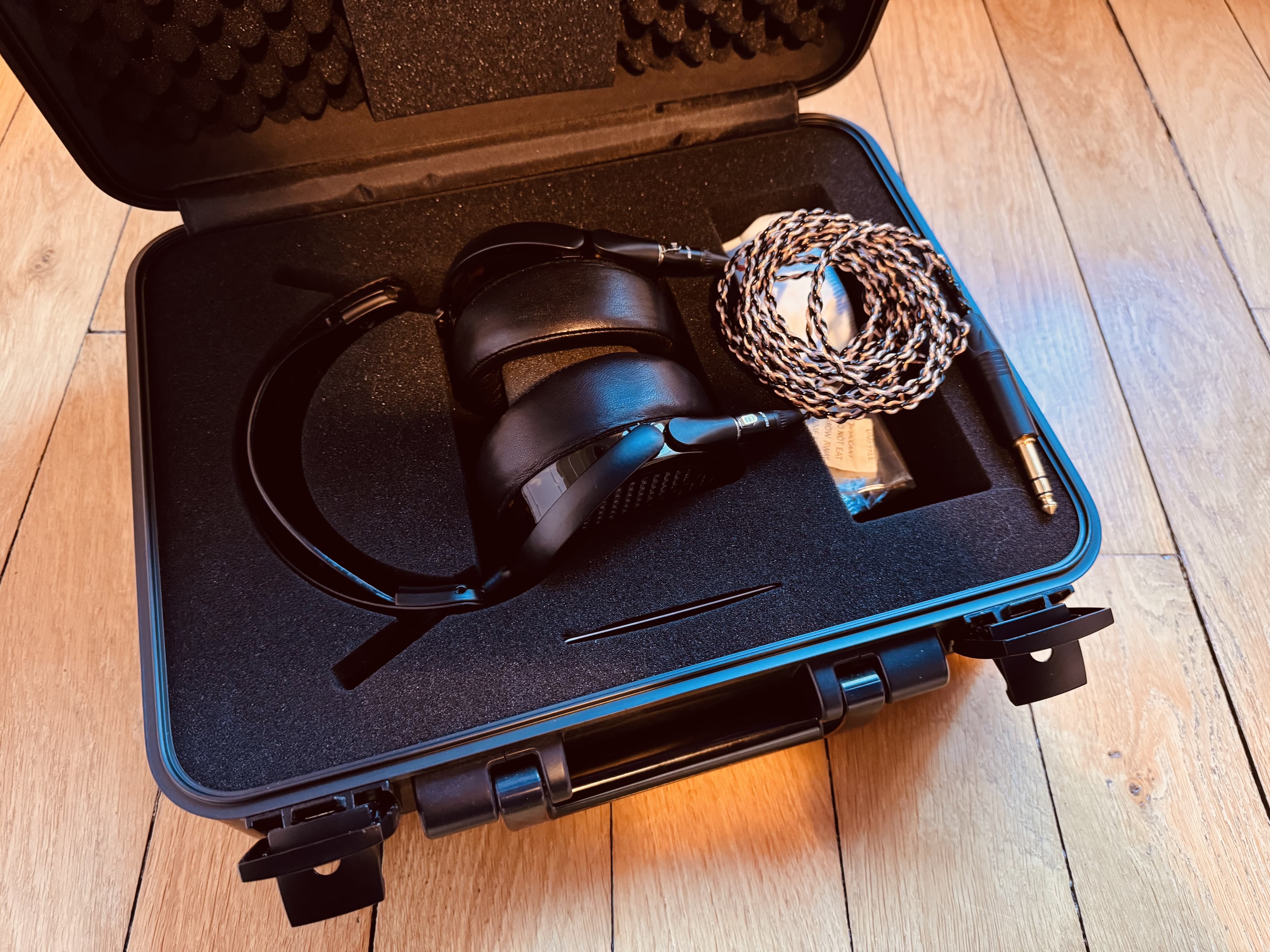 Audeze LCD-5 (Pack Premium + Câble XLR Symétrique + Facture) – État Neuf – Nancy