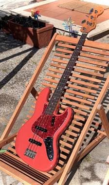 Fender Vintera ii 2 60's jazz bass