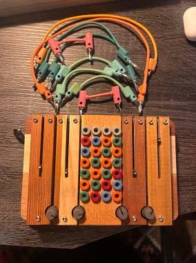 Tetrax