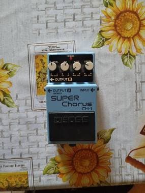 Boss super chorus CH-1