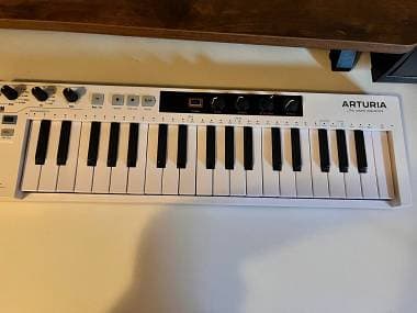 Arturia Keystep 37