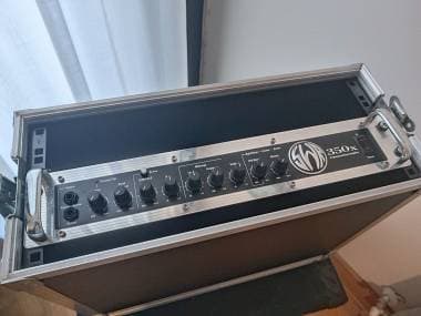 SWR SWR 350X + SWR Goliath Jr 3 4Ohm